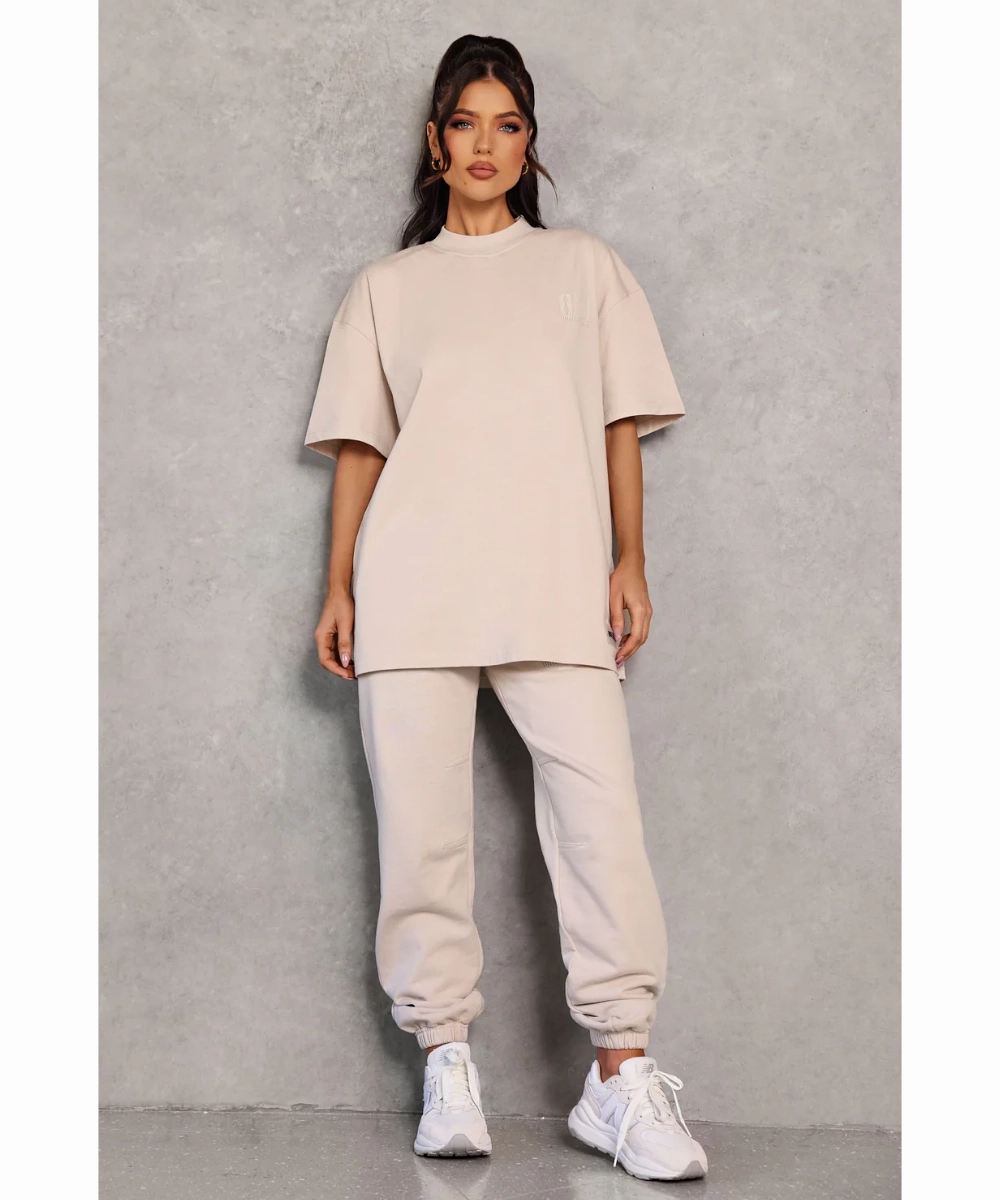811 Originals Unisex Signature Small Logo Tee (Beige) Trans Glow Tight Core