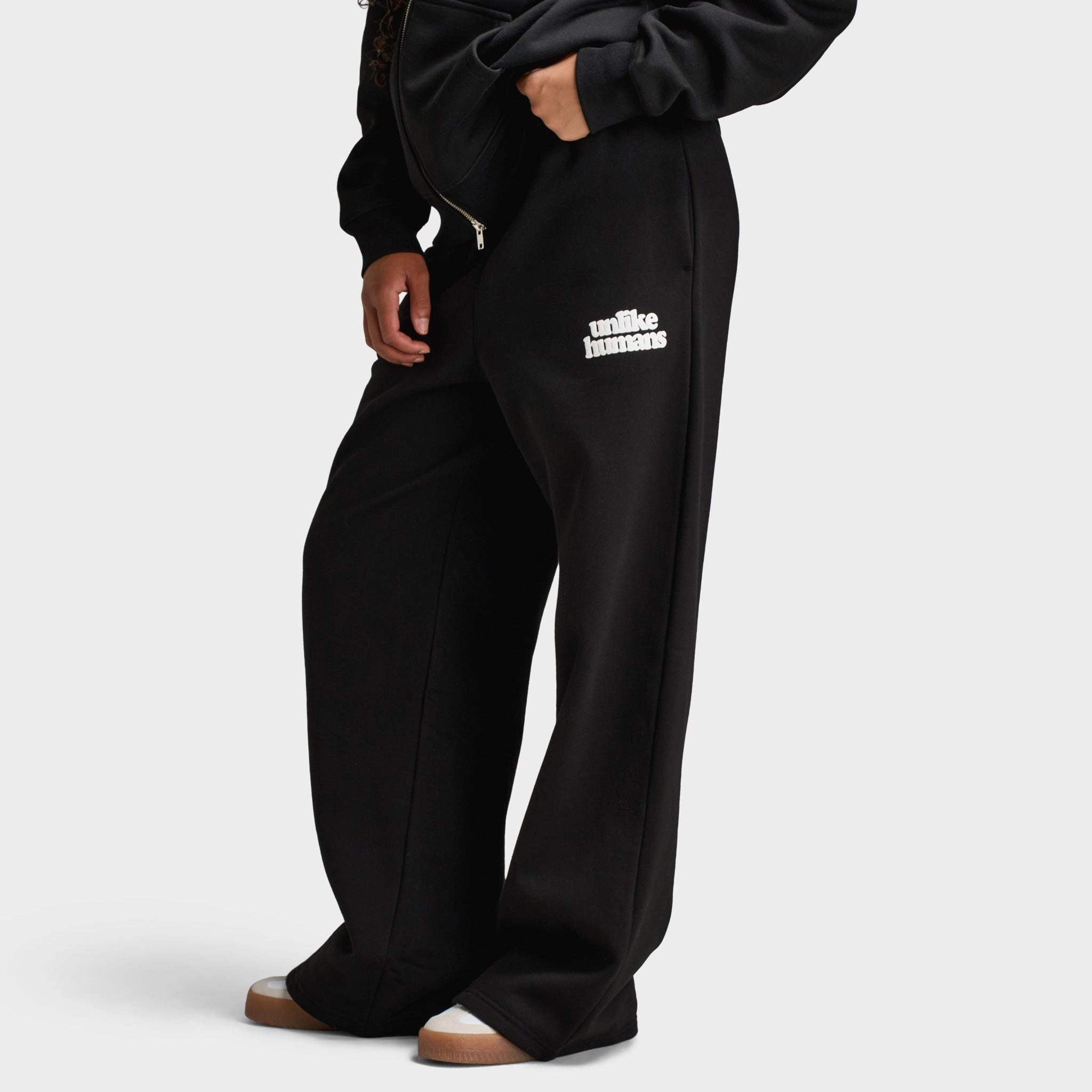Classic Mode Unlike Humans Women's Bubble Wide Leg Joggers / Black