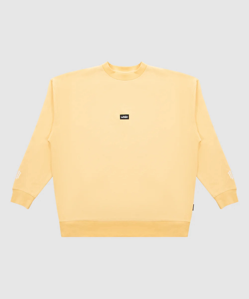 FormFitting Cut WNDRR Kingsland Crew Sweat (Sun Yellow)