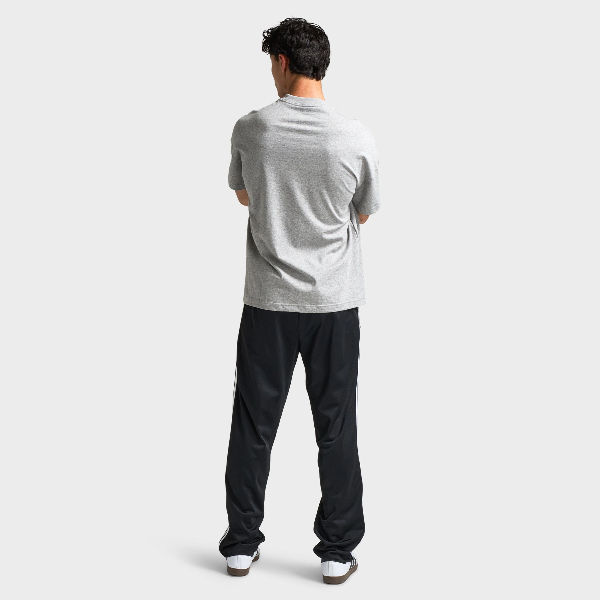 Comfort - prioritized Durable Double Stitched Seams adidas All SZN T-Shirt / Medium Heather Grey
