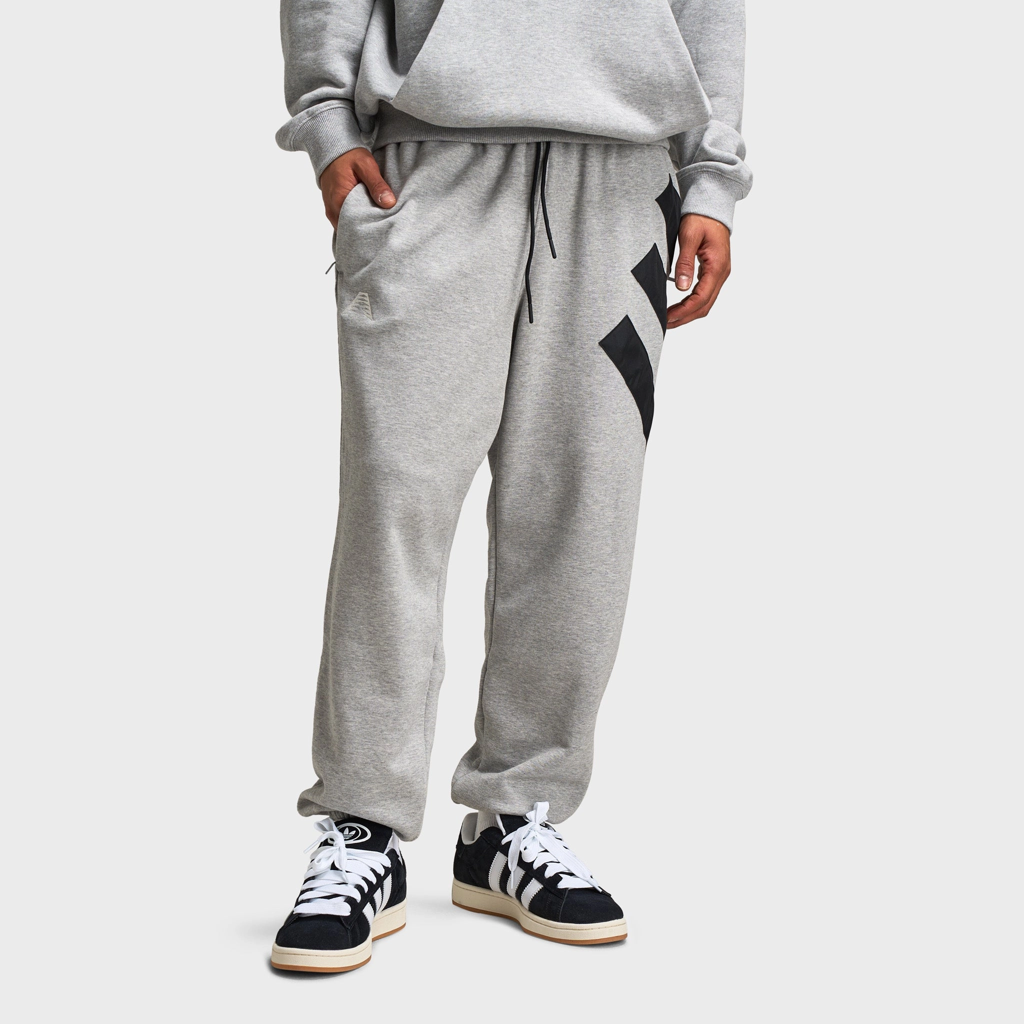 Multi-Purpose adidas Anthony Edwards GFX Fleece Pant / Medium Heather Grey