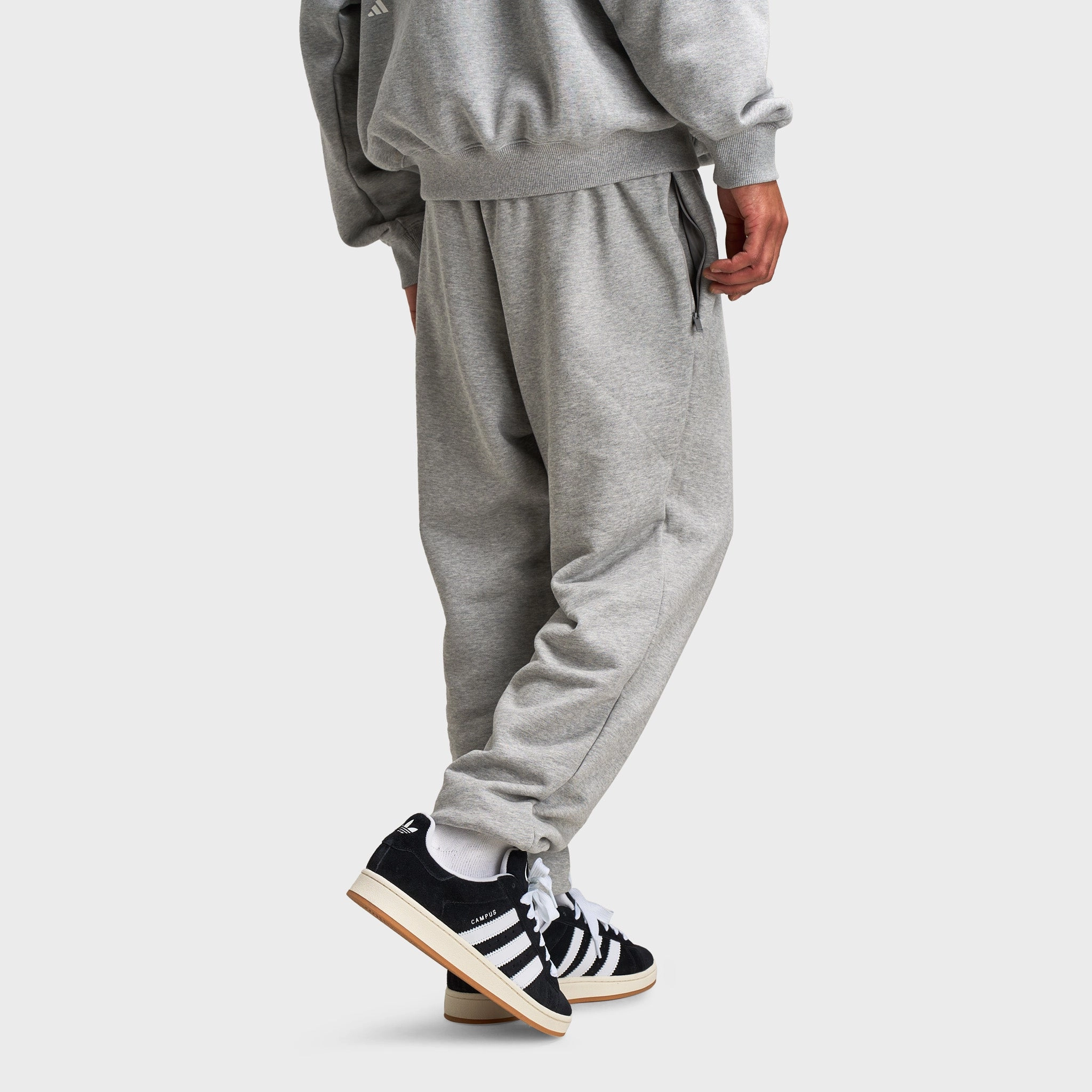 adidas Anthony Edwards GFX Fleece Pant / Medium Heather Grey Urban
