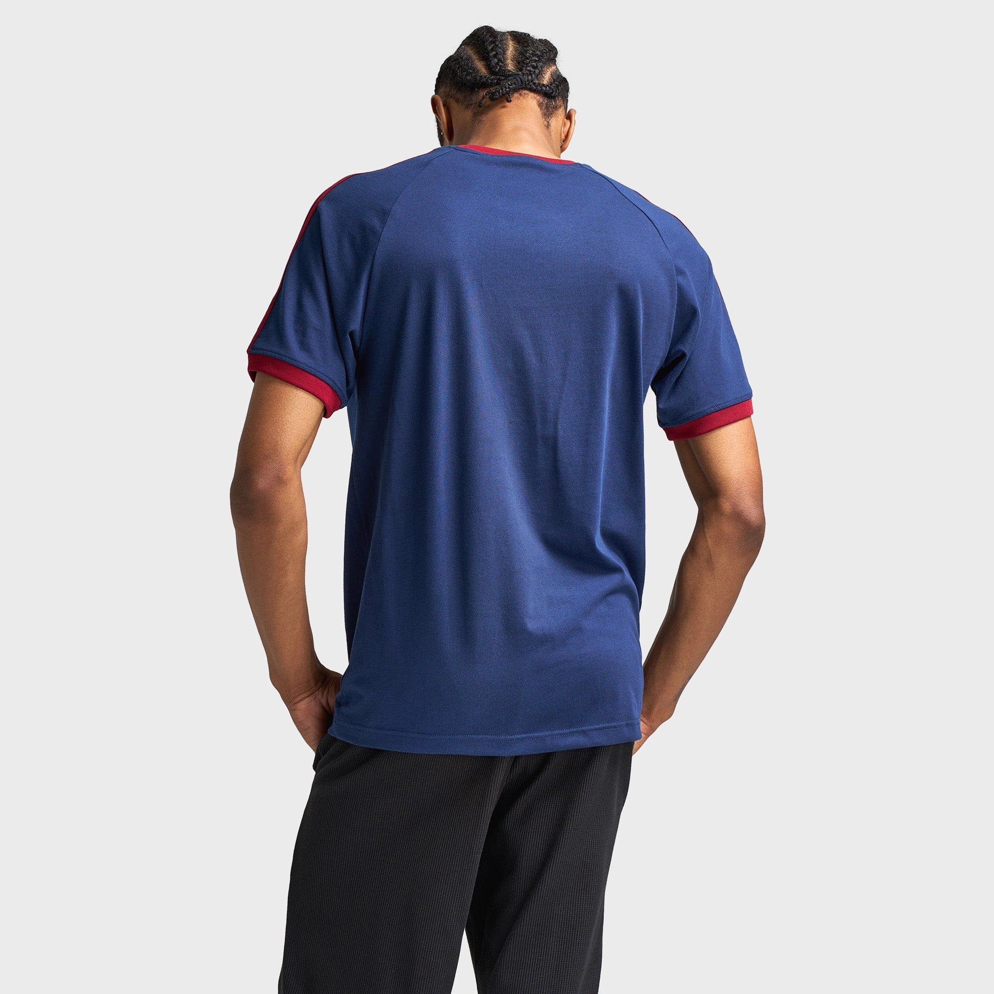adidas Cali T-Shirt / Collegiate Navy Deployment - easy cylindrical shape