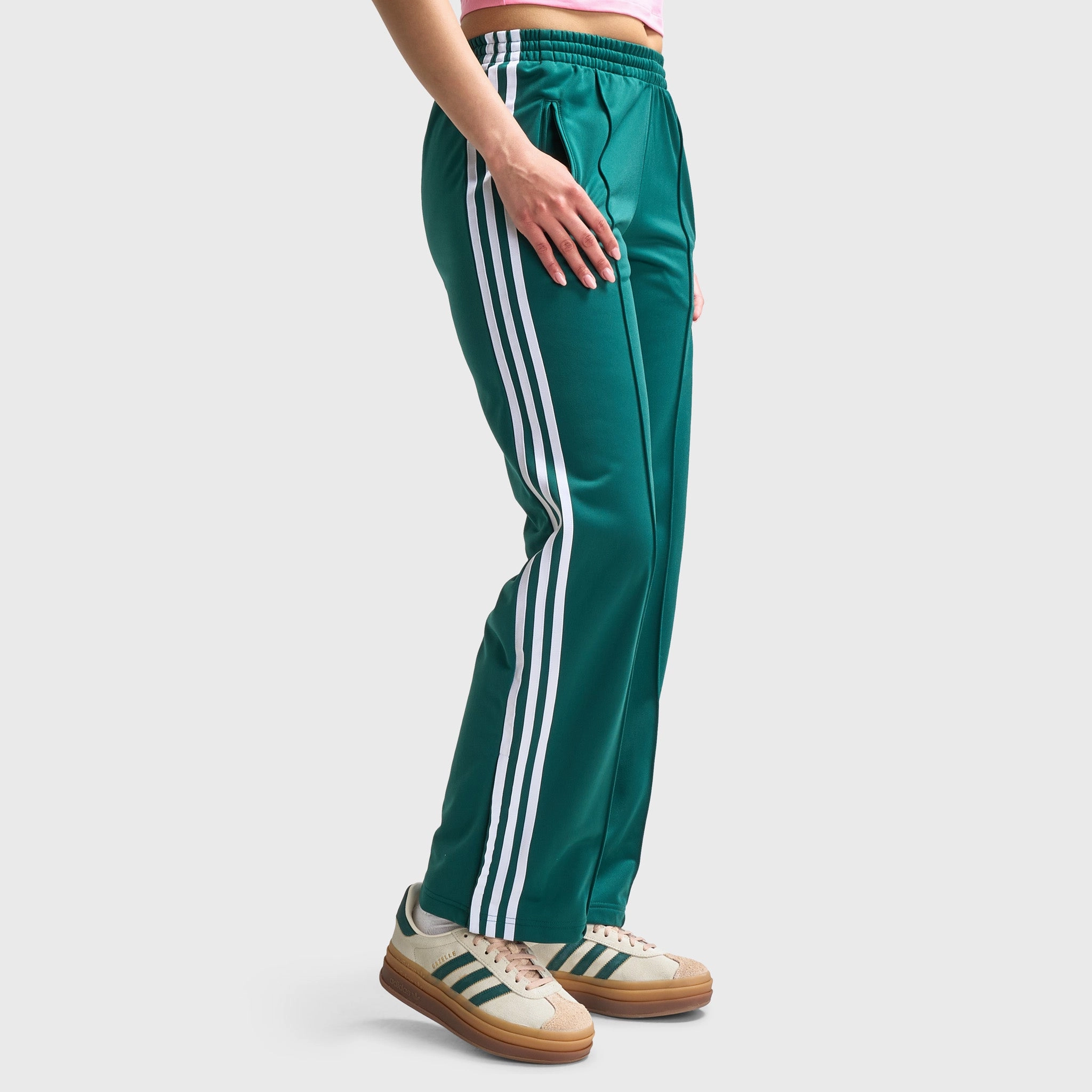 adidas Originals Women?s Adicolor Classics Firebird Track Pants / Collegiate Green CompactPackaging