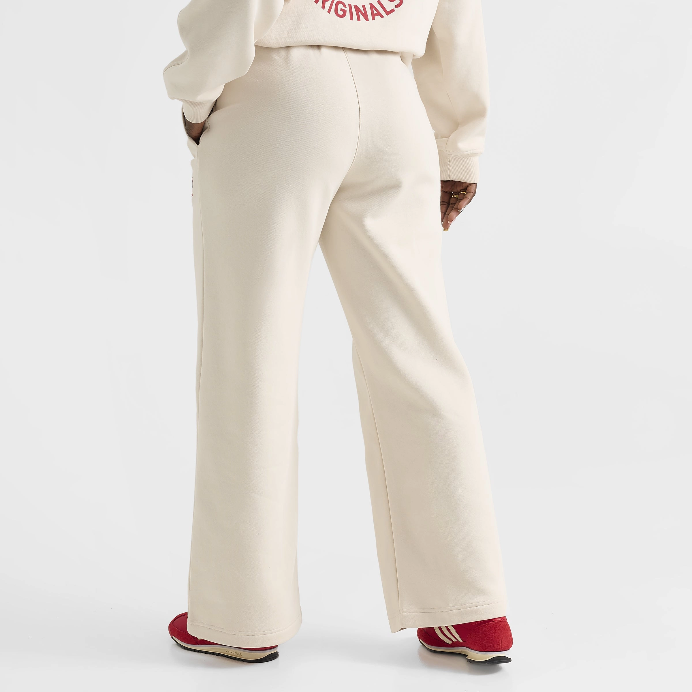 Adidas Women's Cherry Wide Leg Pant / Wonder White Flexible Articulated Knees stress relief