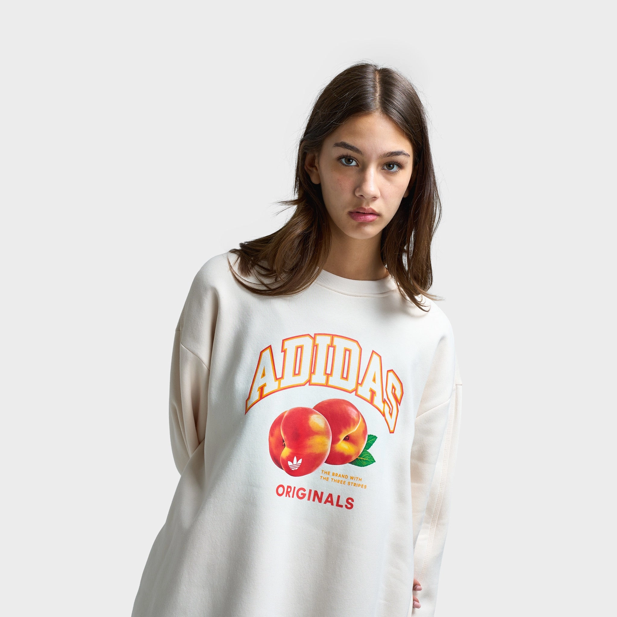 Adidas Women's Oversized Peach Graphic Crew / Wonder White heavy duty fabric