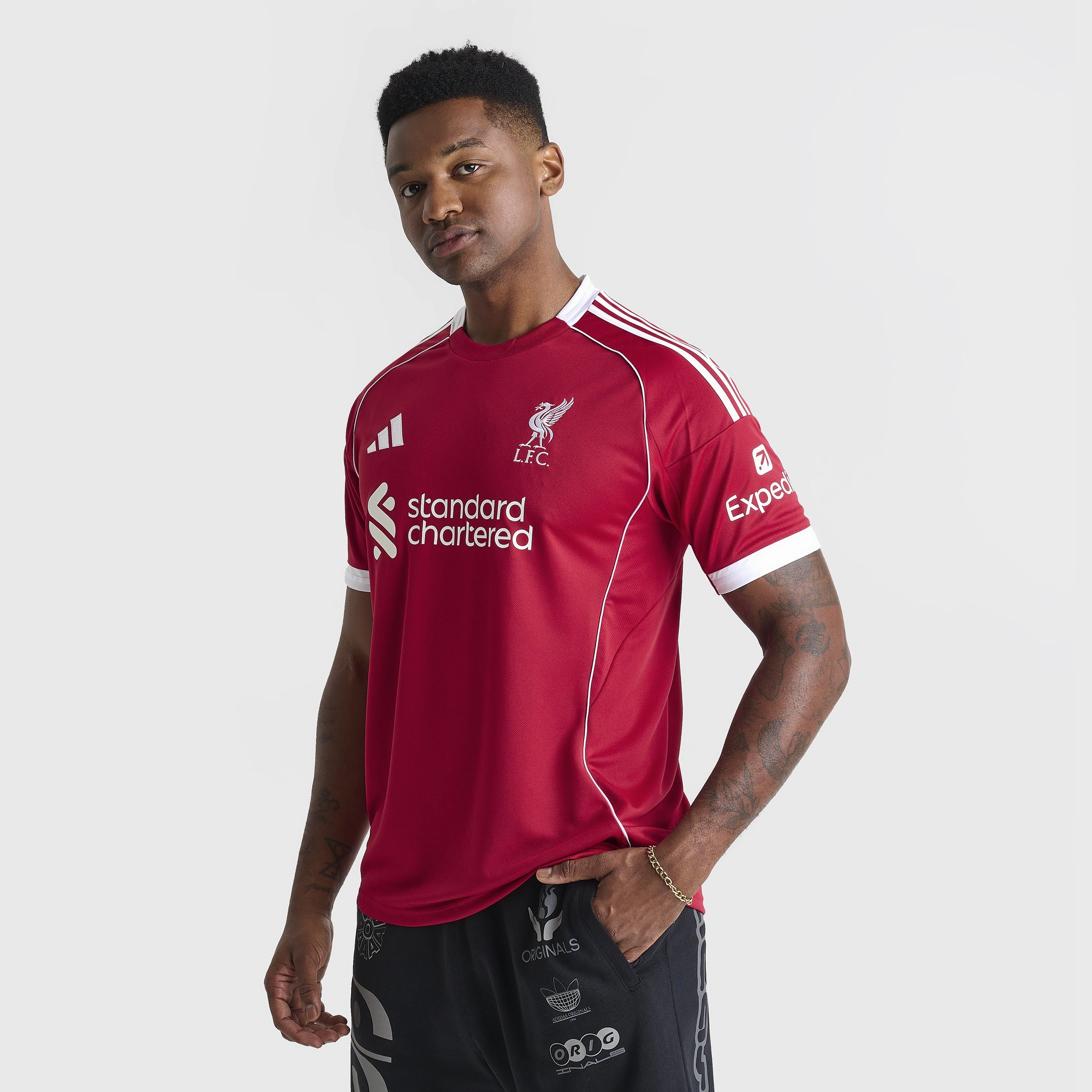 Non Restrictive Cut adidas Liverpool 25/26 Home Jersey / Strawberry Red