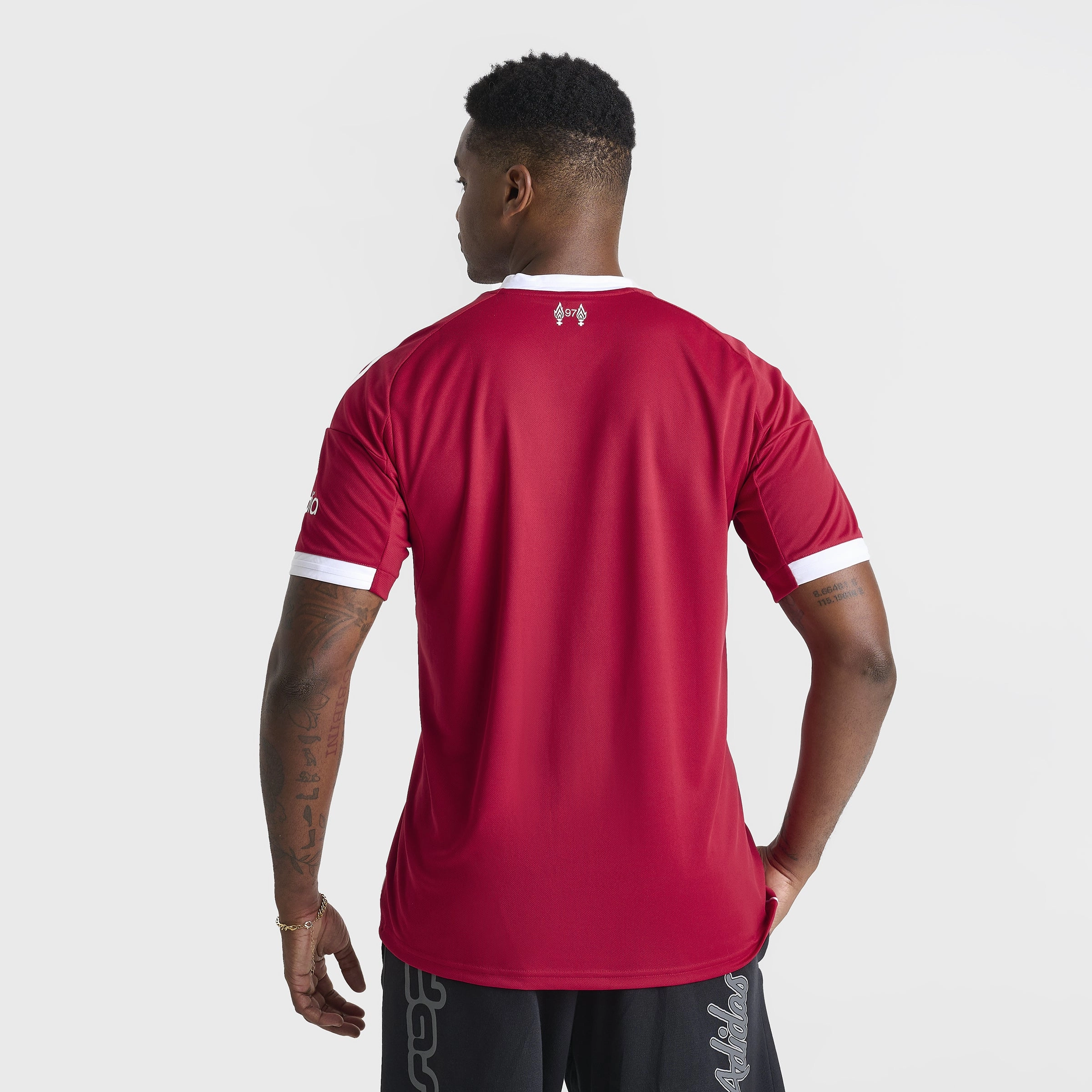 adidas Liverpool 25/26 Home Jersey / Strawberry Red Layer Essential