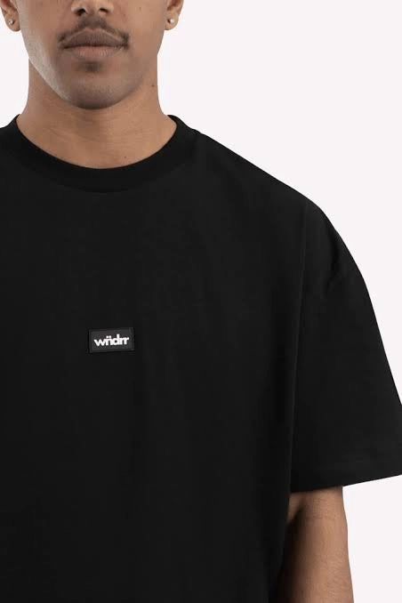 WNDRR Hoxton Vintage Fit Tee (Black) Run Core Sun shield
