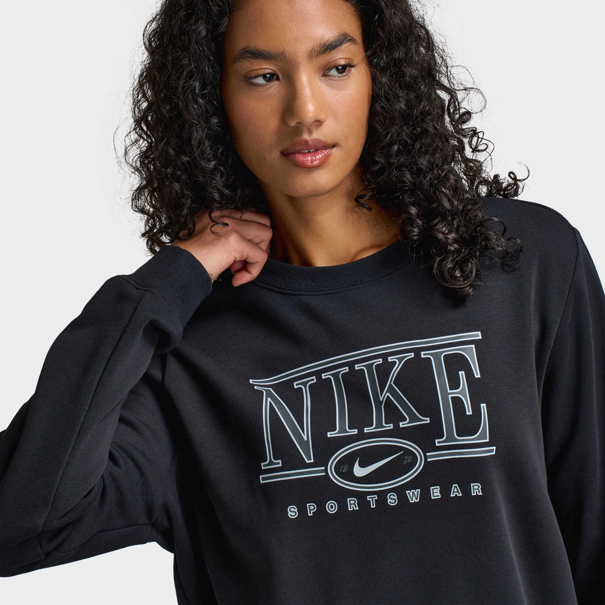 Nike Sportswear Women's Logo Crewneck / Black Weatherproof Zippers
