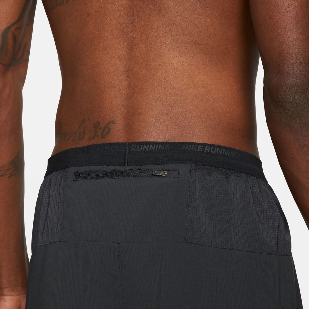 Nike Men's Dri-FIT Stride 5 Inch Shorts Black / Black WaterRepellent Finish