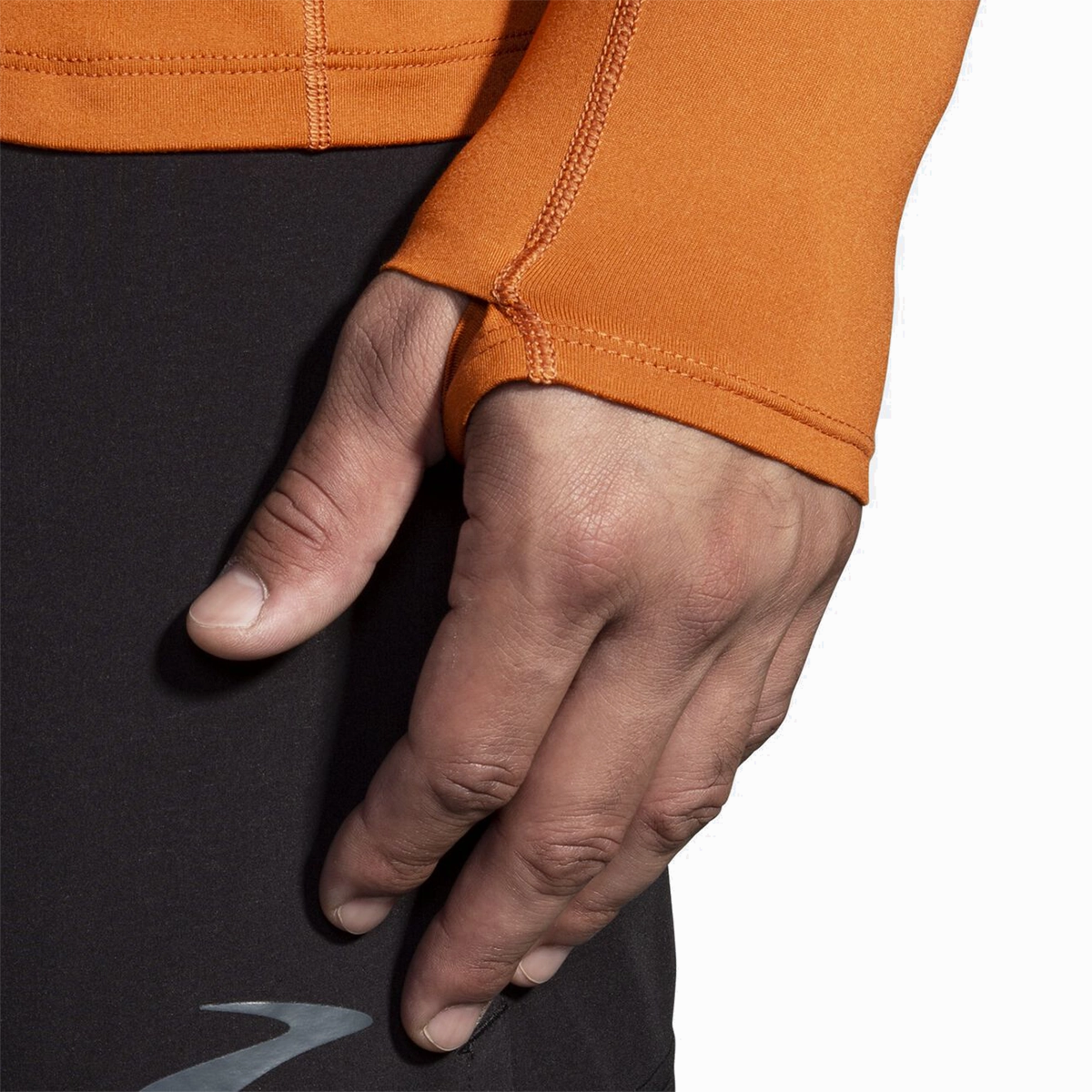 Brooks Dash 1/2 Zip 2.0 WideNeckline