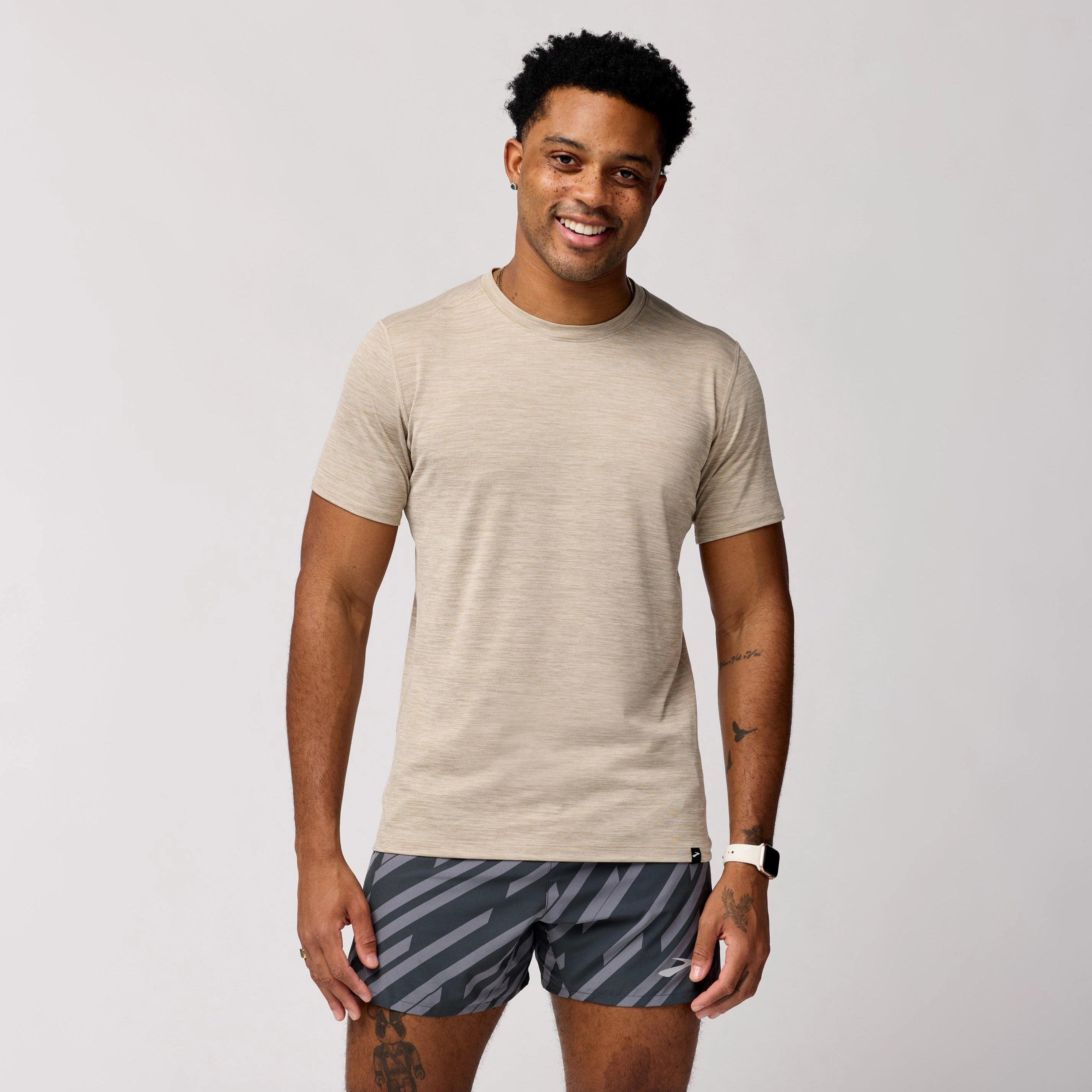 Quick Drying Relaxed Torso Fit Brooks Men's Luxe Short Sleeve