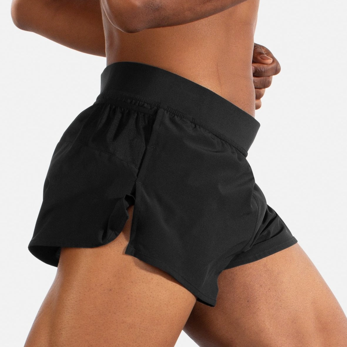 Brooks Men's Sherpa 3" Split Short Stain-Resistant