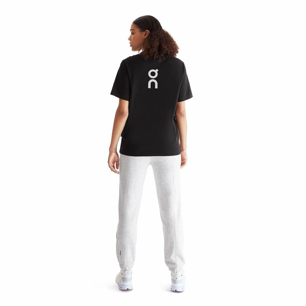 On Women's Club Tee Black FormFitting Cut