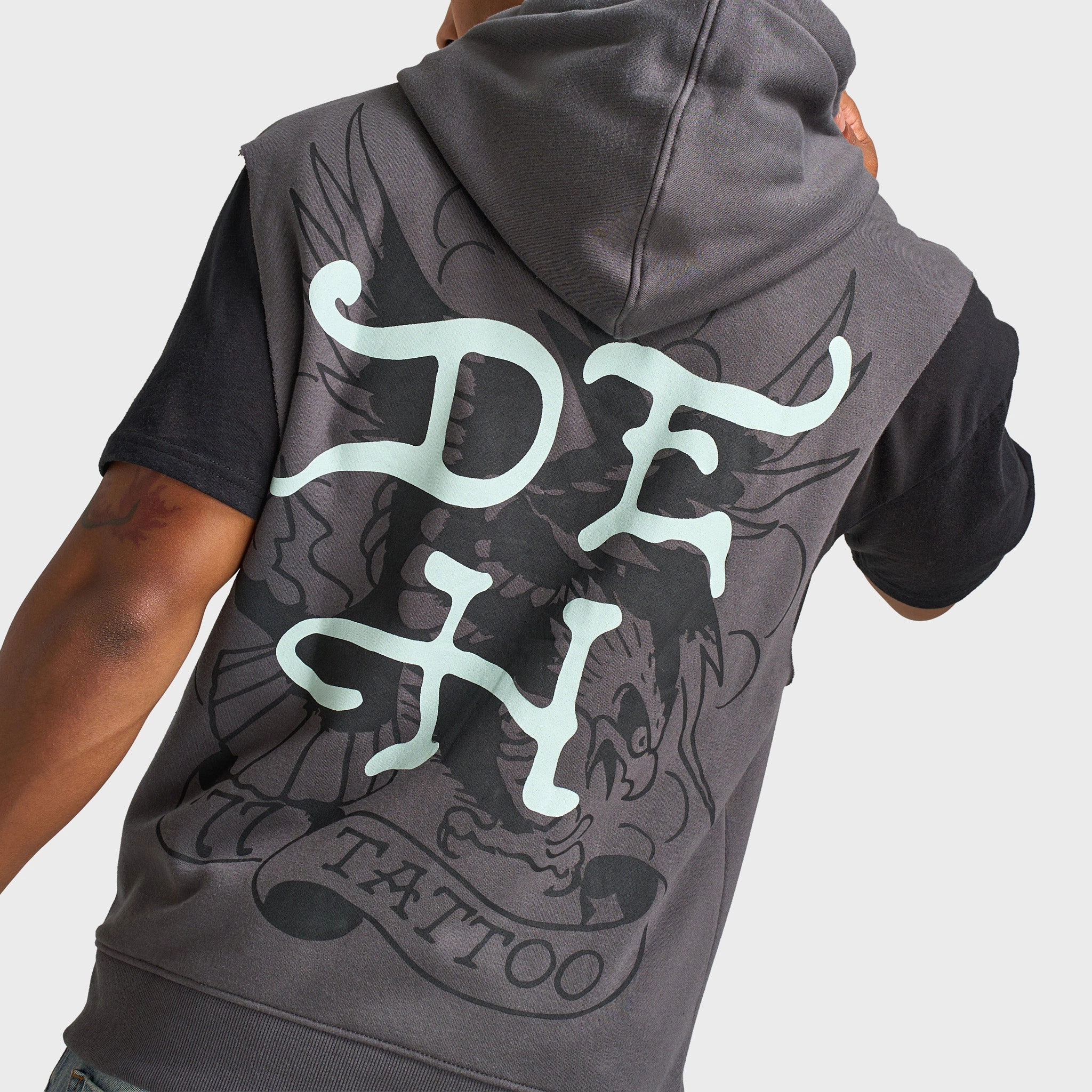 Ed Hardy DG Skull Sleeveles Hoodie / Charcoal Stain Resistant