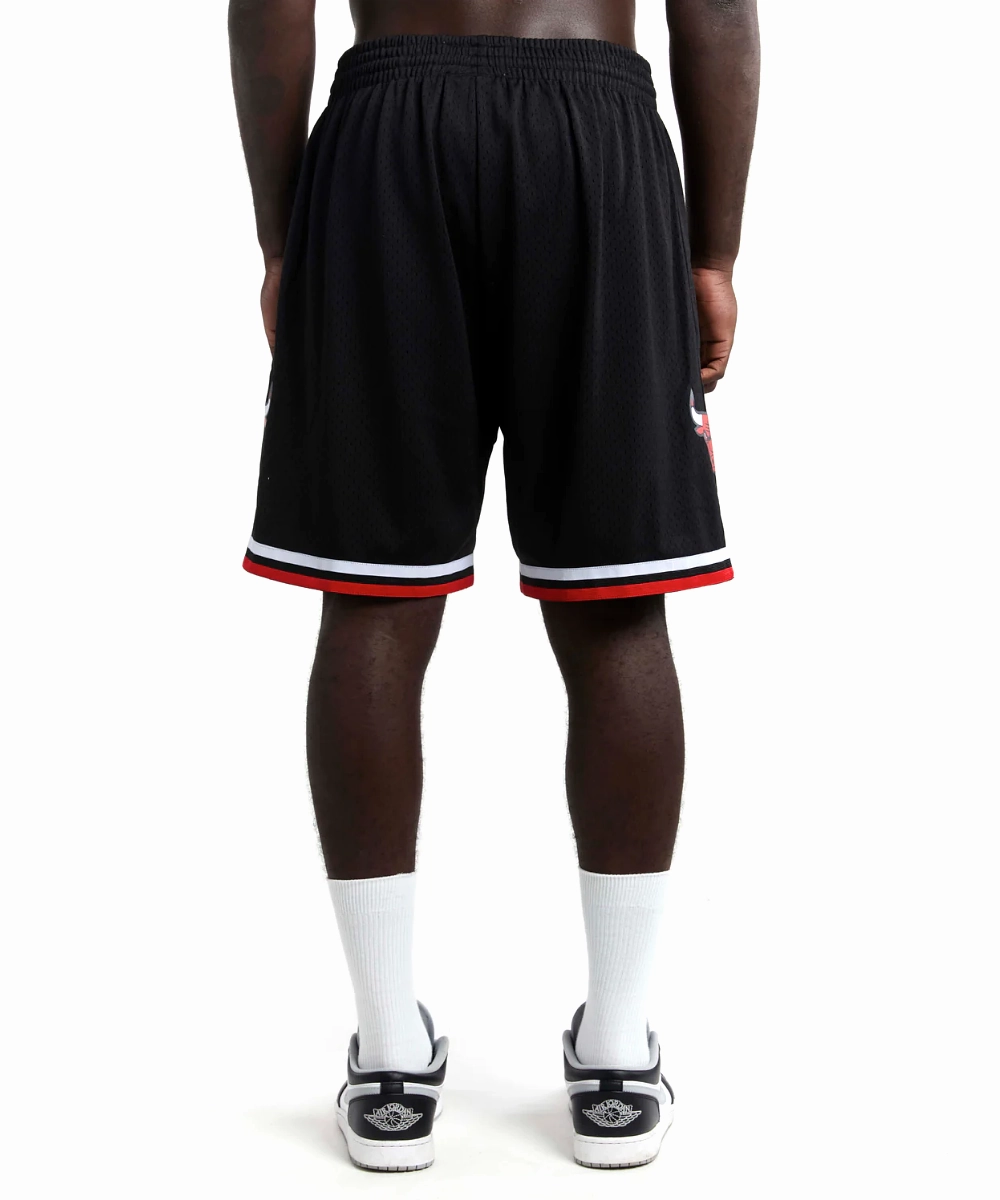 DurableSeams Chicago Bulls 1997-98 Alternate Swingman Shorts