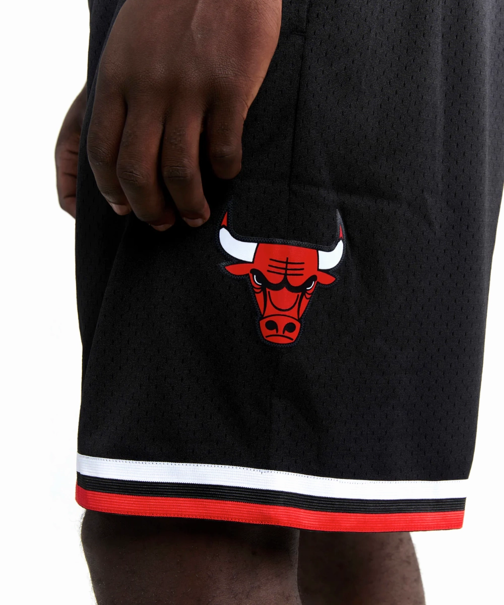 Virtual Mode Chicago Bulls 1997-98 Alternate Swingman Shorts