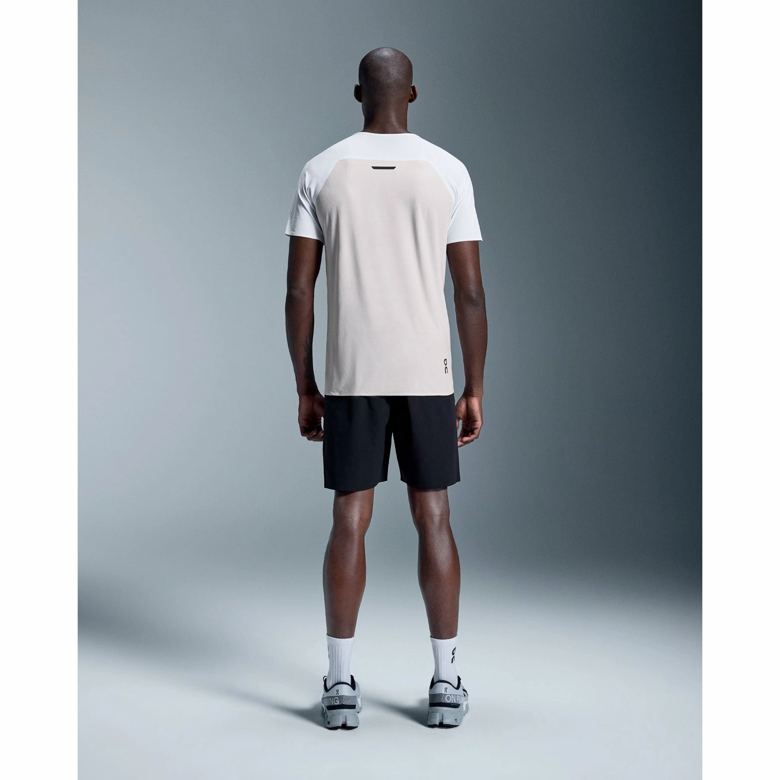 clean look Men's Performance Tee White / Silver