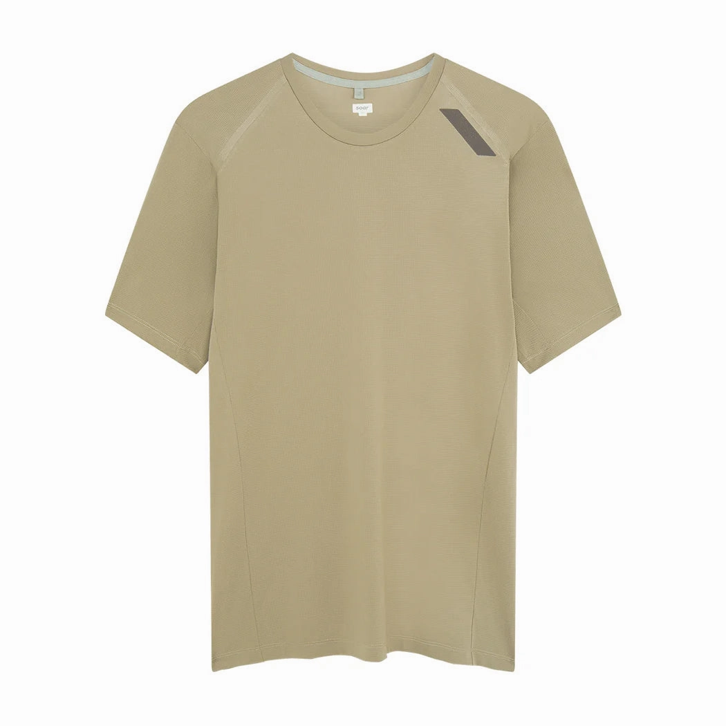 Soar Men's Eco Tech Tee Pine Bark pack light
