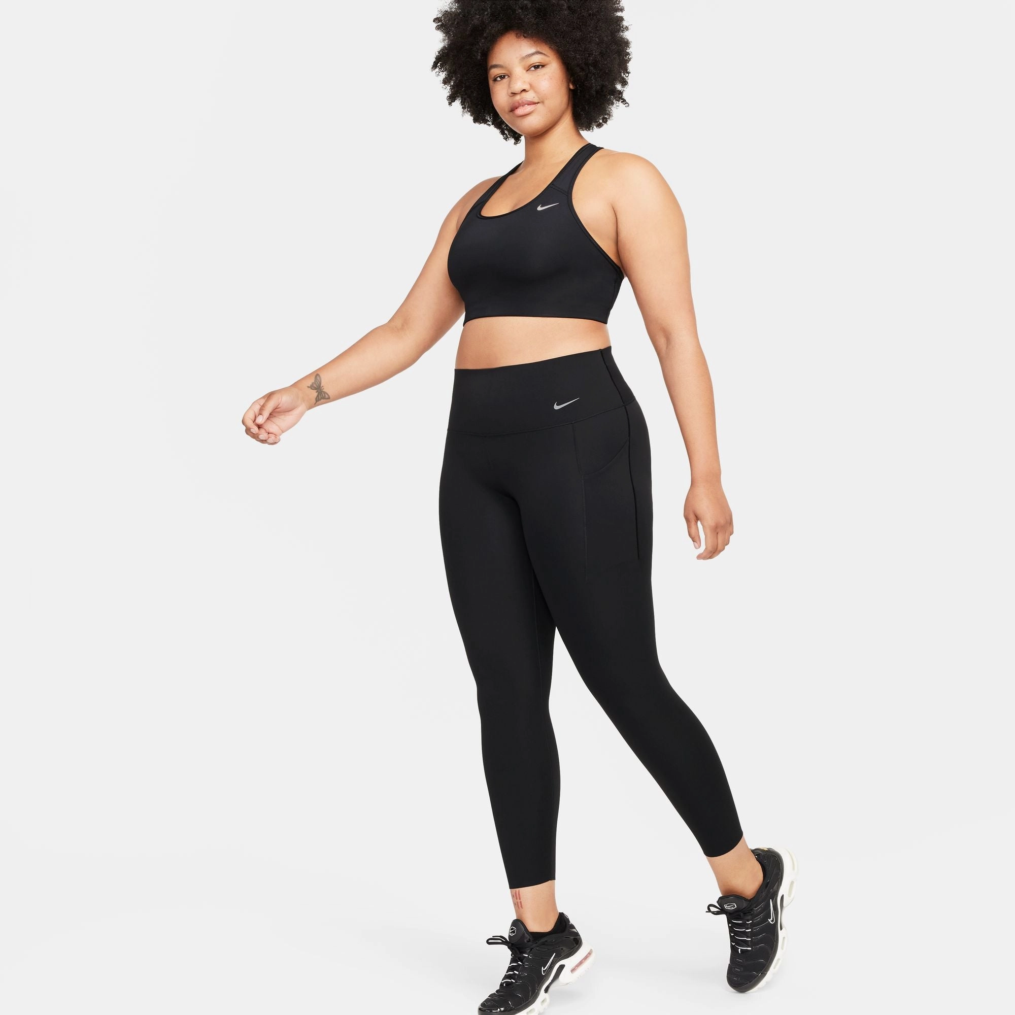 Global Edge Nike Women's Universa Medium-Support High-Waisted 7/8 Leggings Black