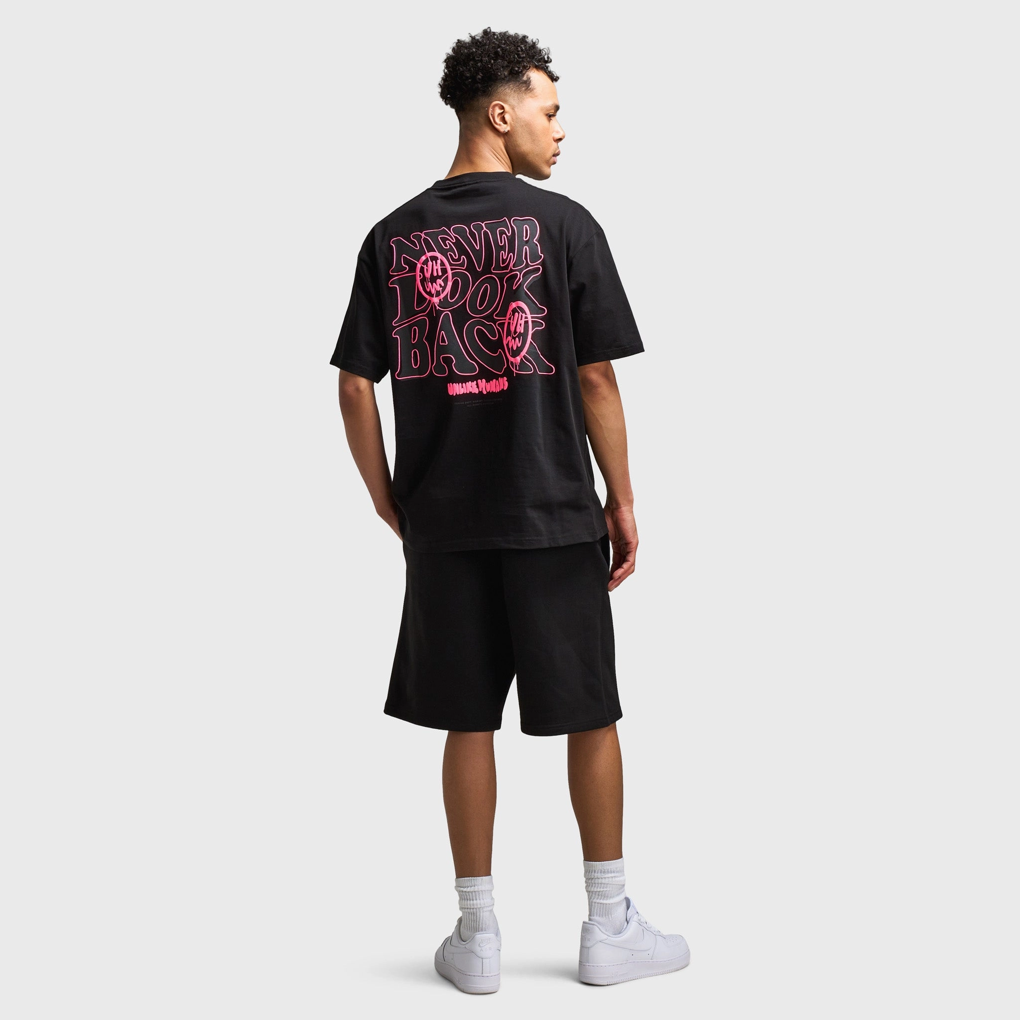 Expandable Unlike Humans Hindsight Graphic T-shirt / Black