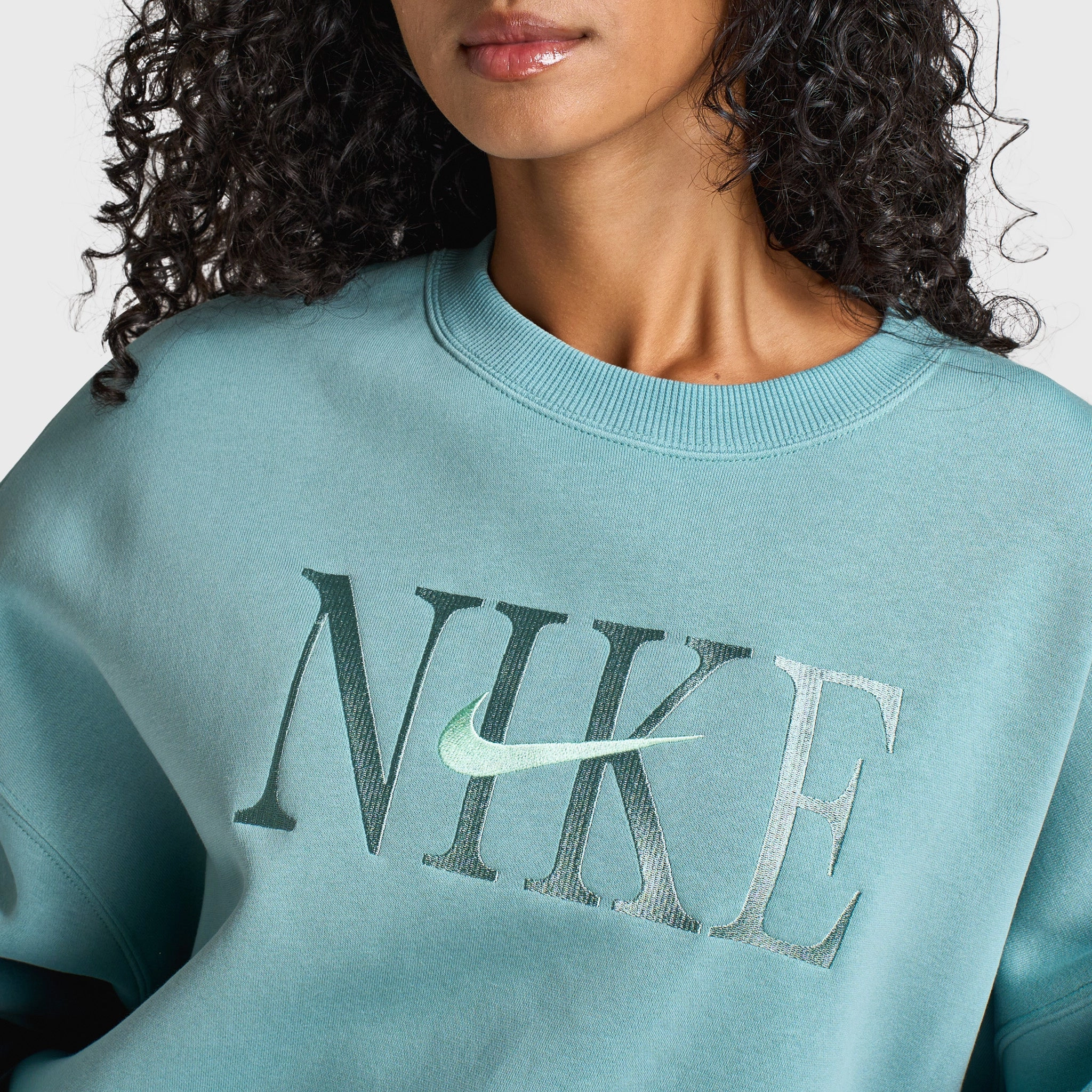 Nike Sportswear Women's Phoenix Fleece Oversized Crewneck Cannon / Mint Foam Lightweight Polyester Blend Odor Resistant Finish