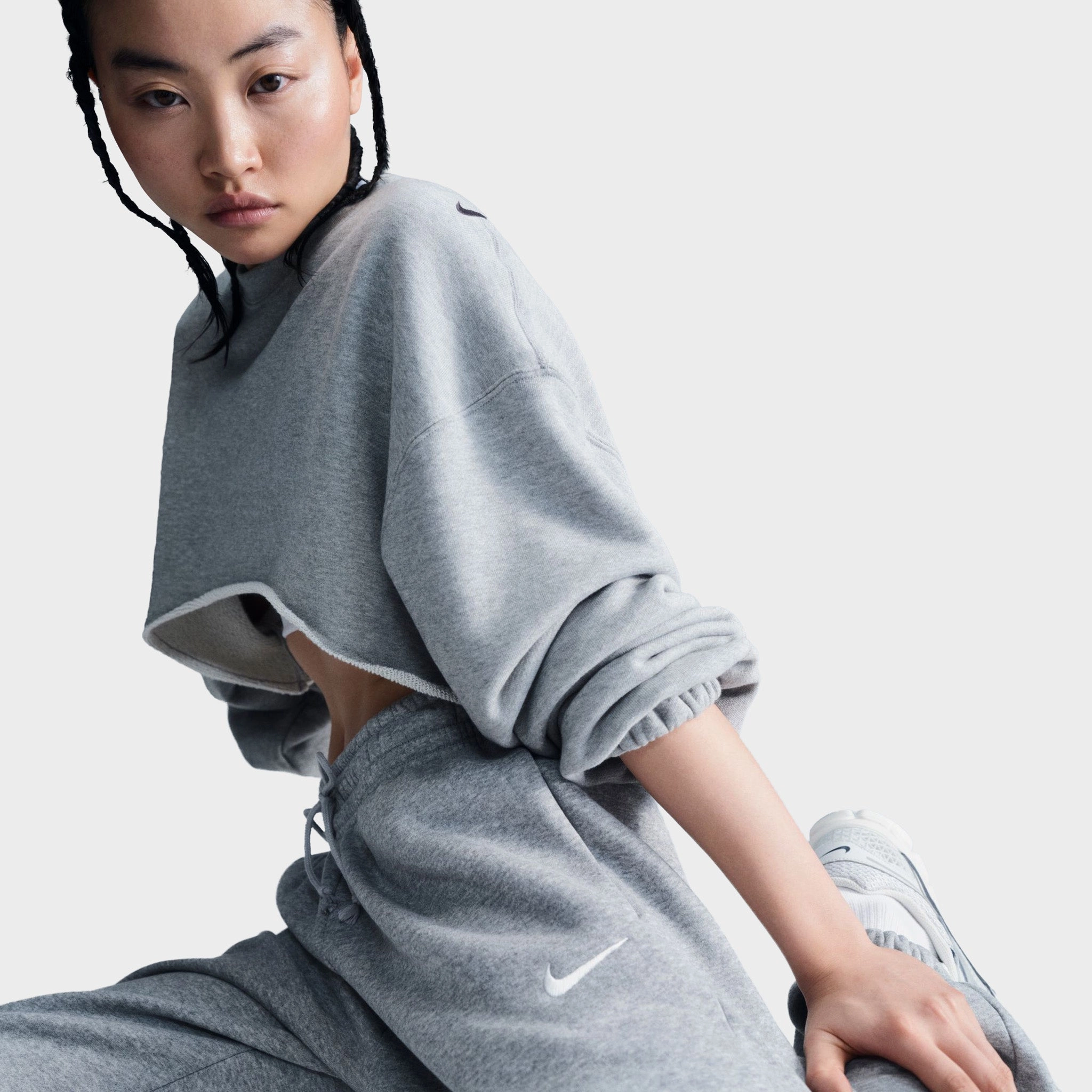 Thermal regulation Dad Core Nike Sportswear Women's Phoenix High-Waisted Oversized Sweatpants Dk Grey Heather / Sail
