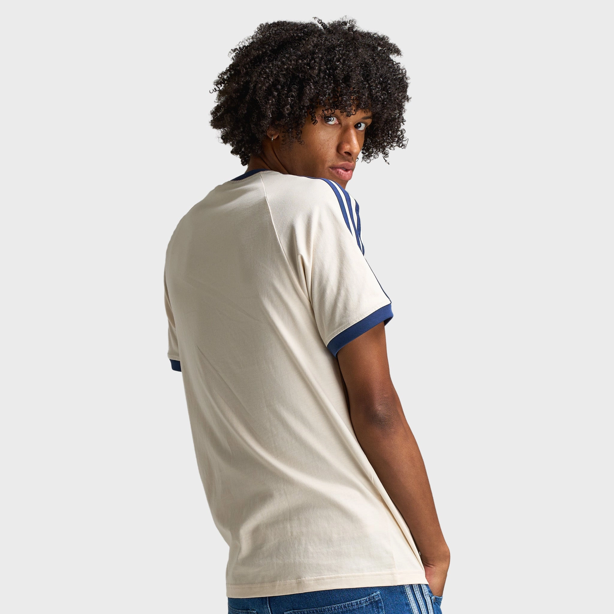 adidas Cali T-Shirt / Wonder White All Season