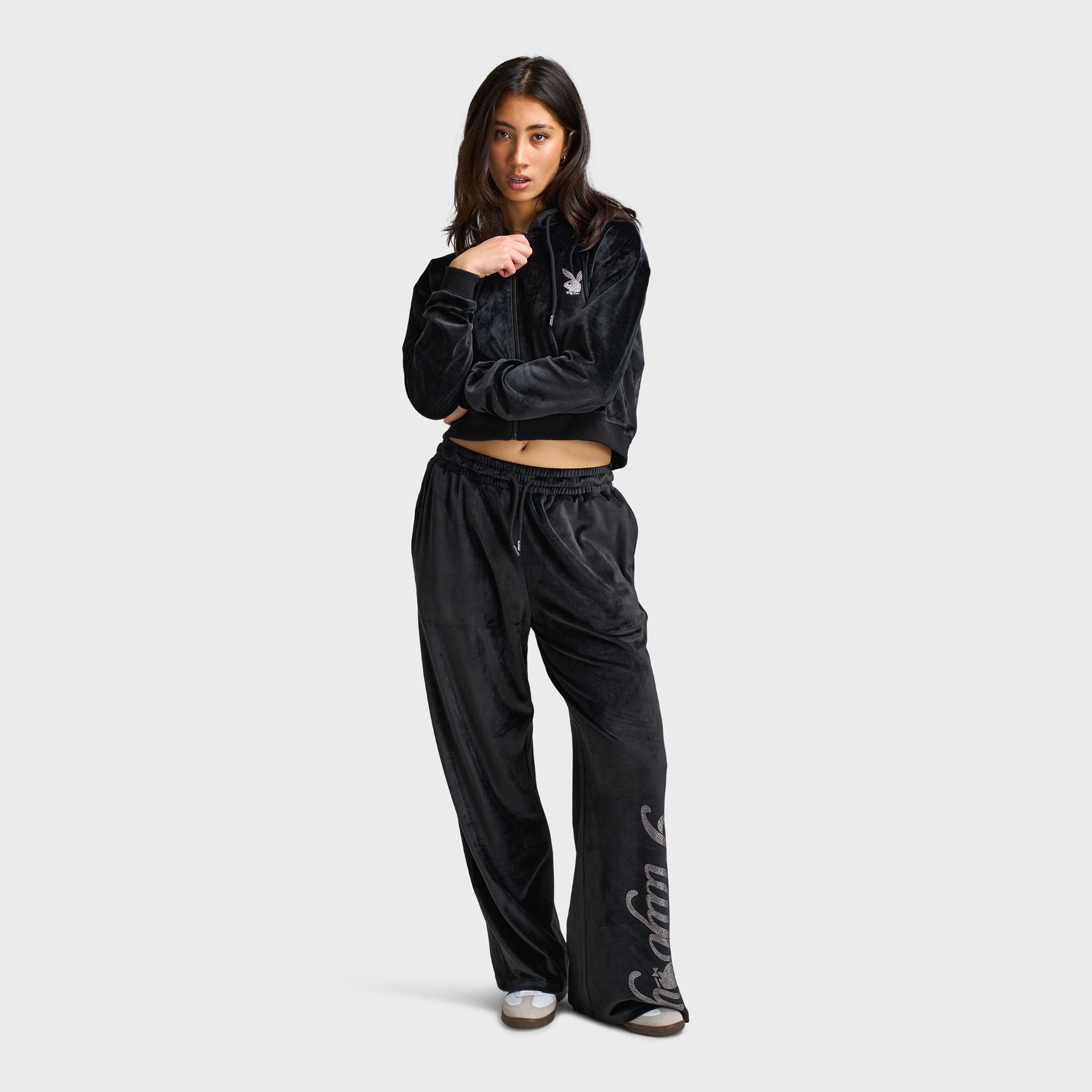 LightweightInsulation Waist String Playboy Script Velour Hoodie / Black