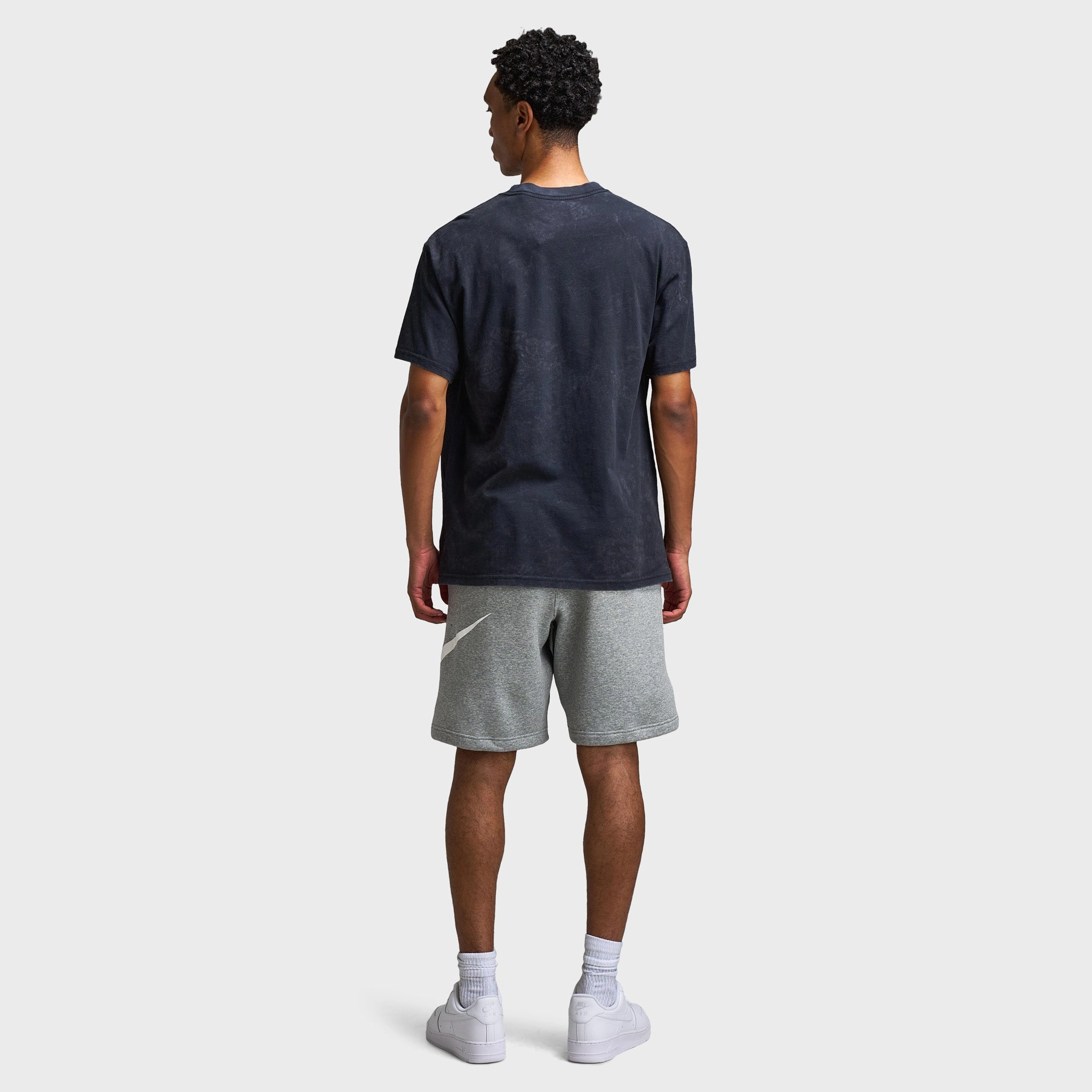 Regulation - following Versatile Styling Options Nike Tee M90 OC SU25 / Black