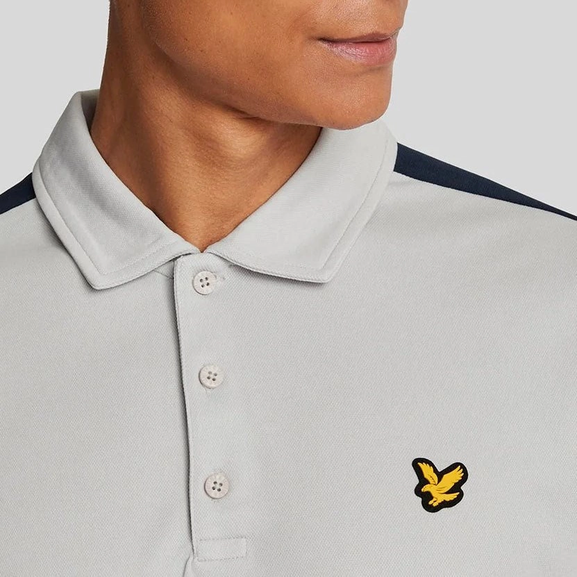 Lightweight Knit Material Lyle & Scott Golf Striped Polo Shirt - Pebble/ Dark Navy