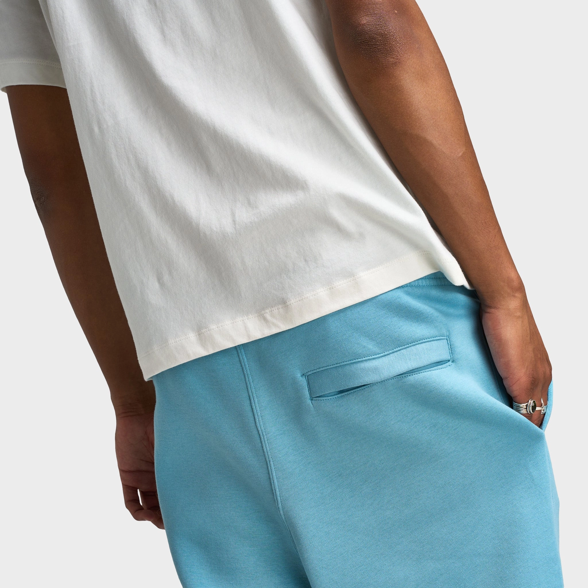 Thermal Regulation Technology Nike Club Fleece Joggers Denim Turq / White