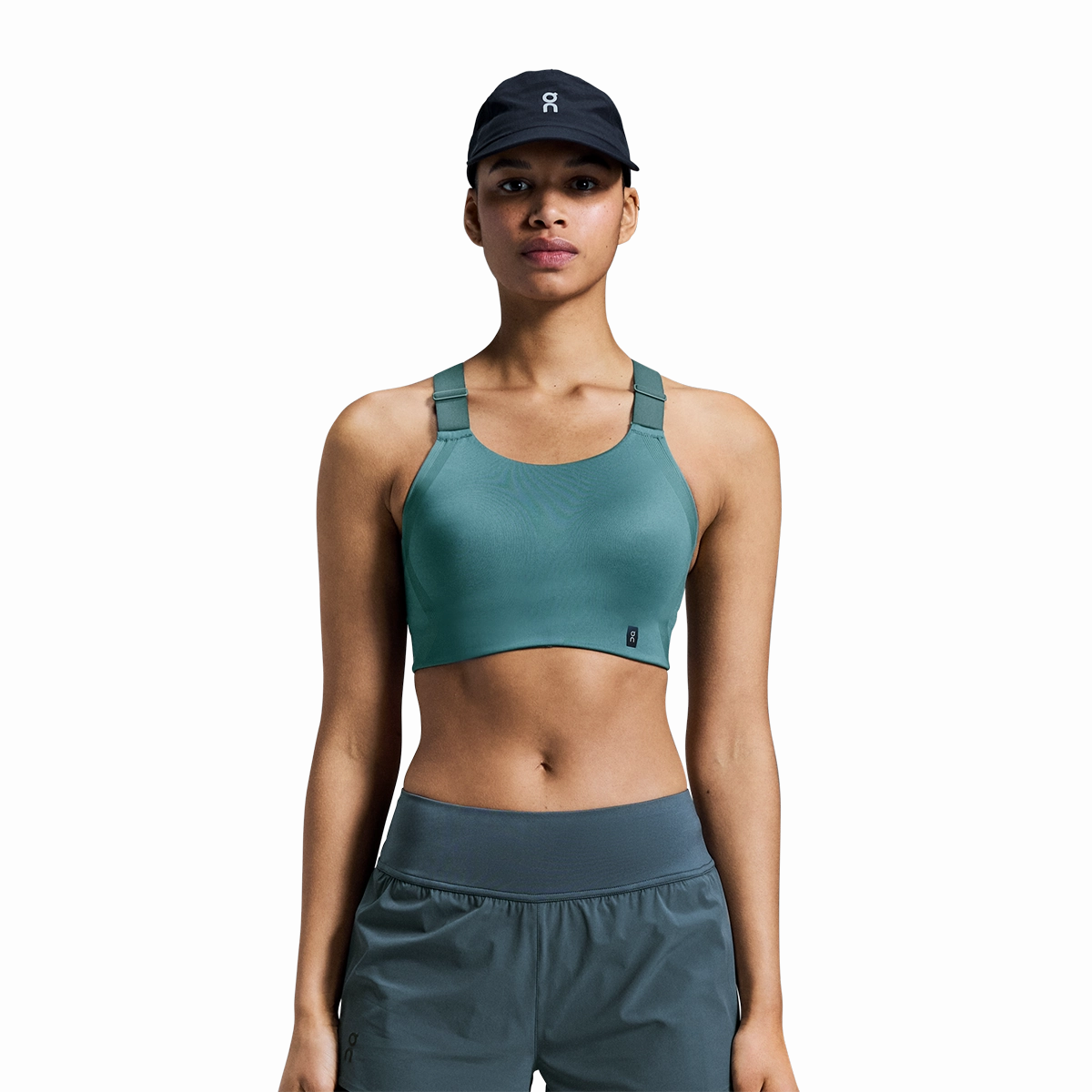 On Performance Flex Thick straps seams