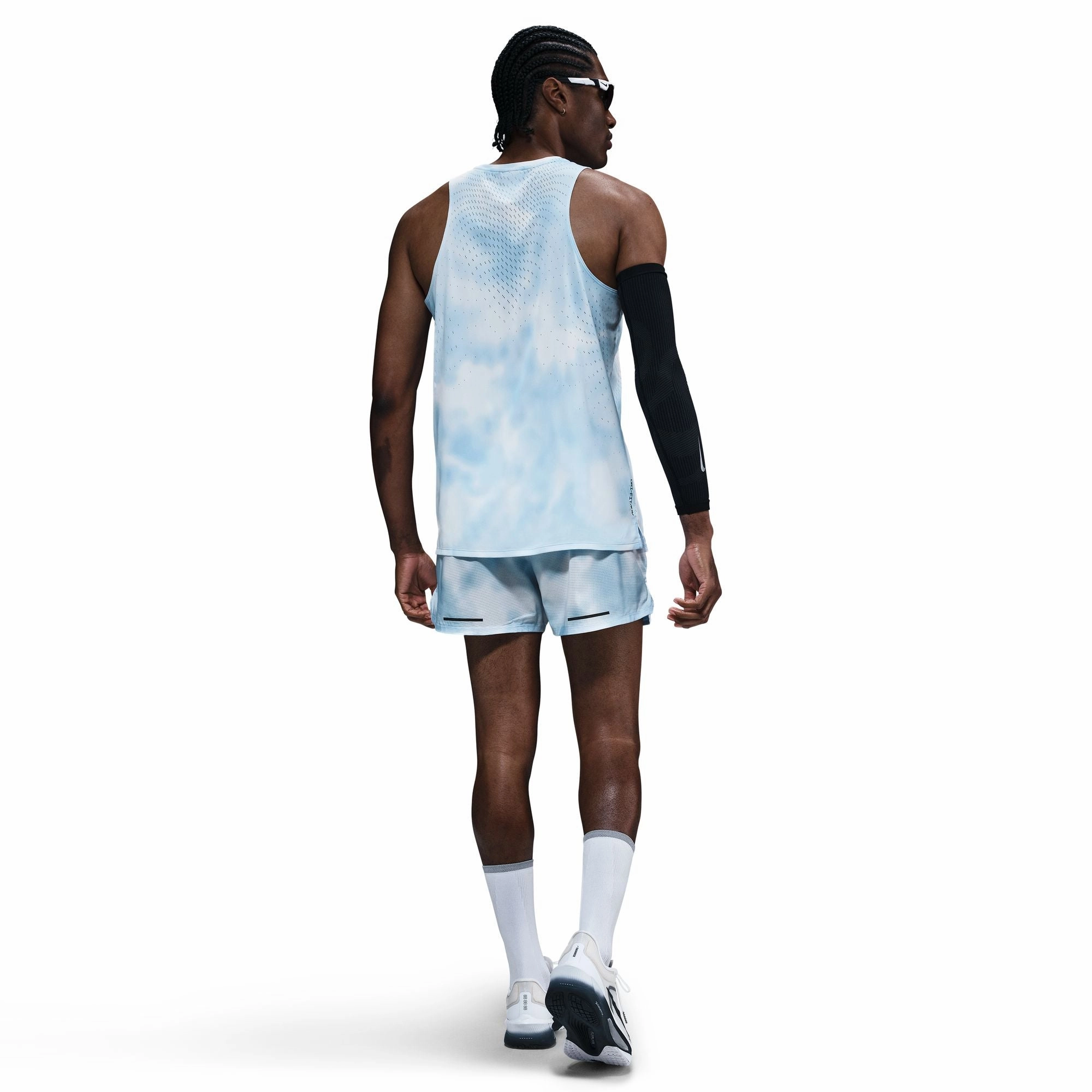 Men's Dri-FIT Division Breathe ADV Running Vest Psychic Blue / Black TemperatureRegulating