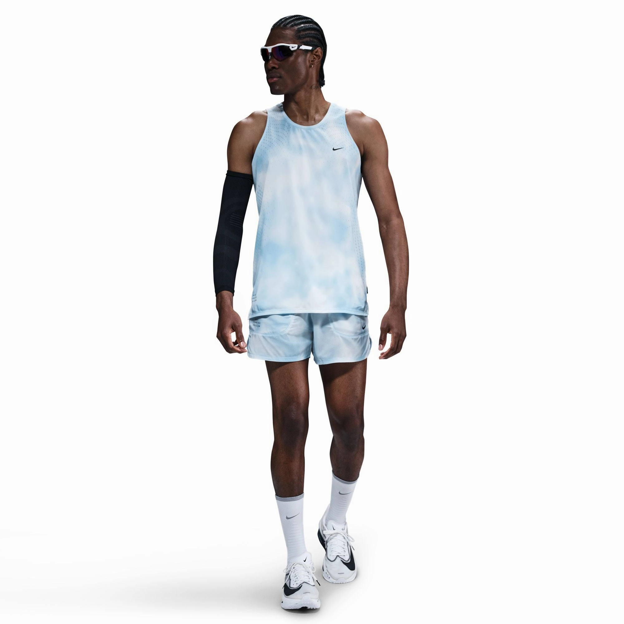 Men's Dri-FIT Division Breathe ADV Running Vest Psychic Blue / Black OdorControl Technology