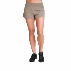 Comfortable Stretch F2R 2.5" Cristina Short