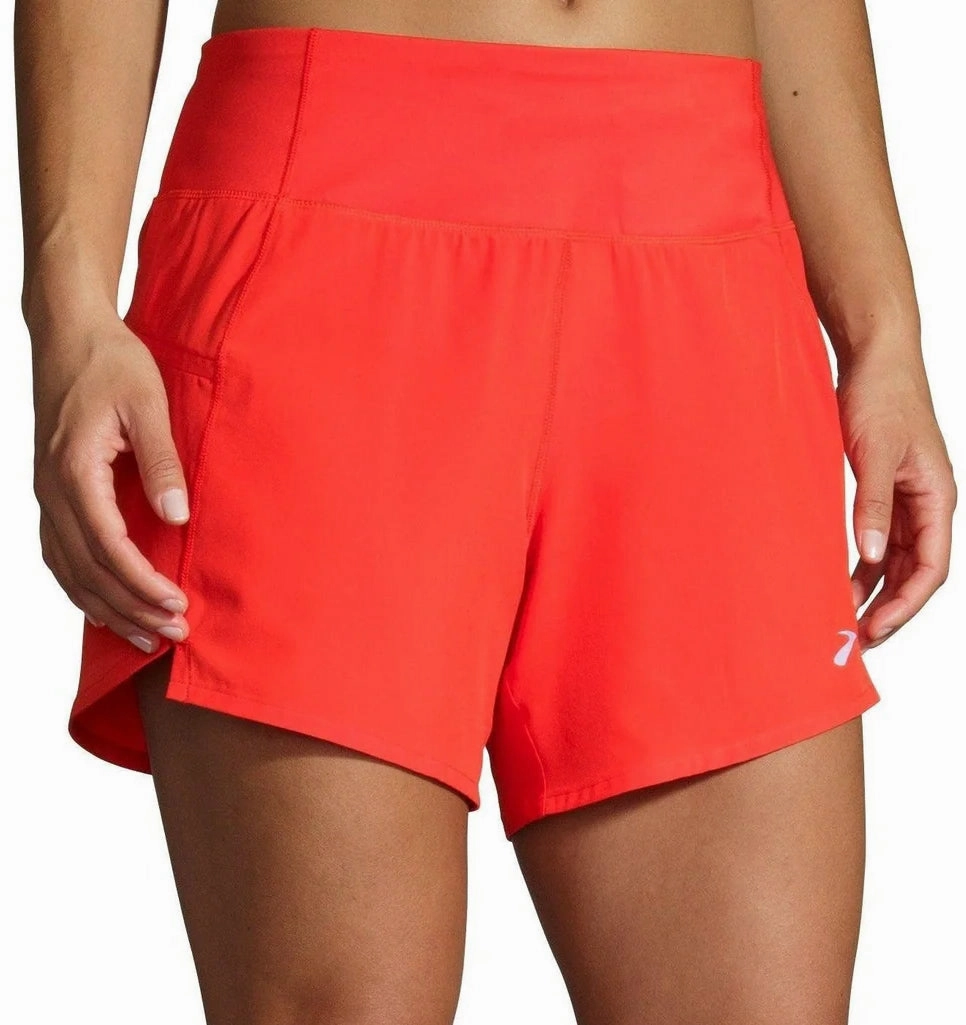 school wear Brooks Chaser 5 Inch Womens Running Shorts - Red
