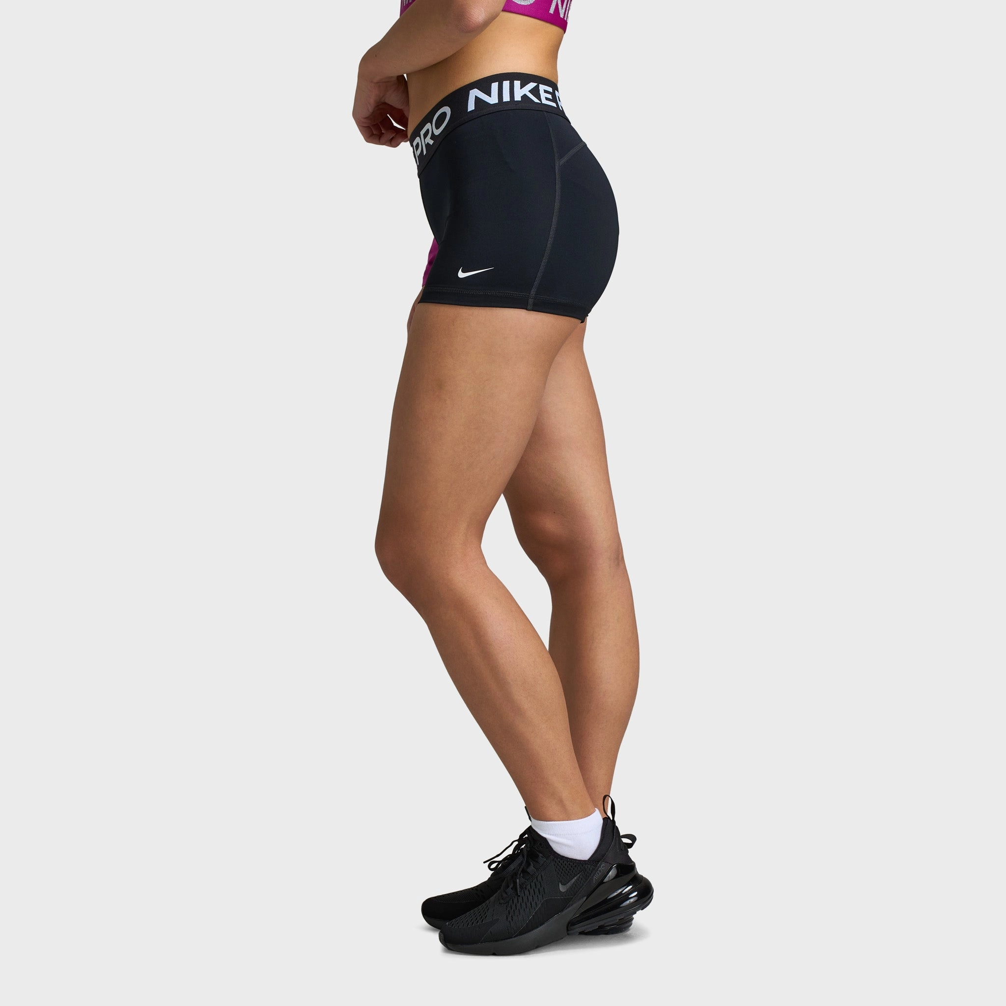 Outdoor Style Nike Pro Women's 3" Shorts / Black