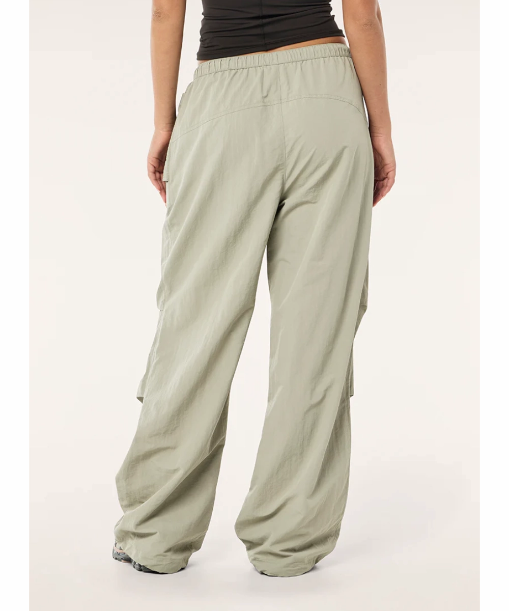 P.E Nation Discovery Pant (Biscuit) Serene Ease Late Breeze