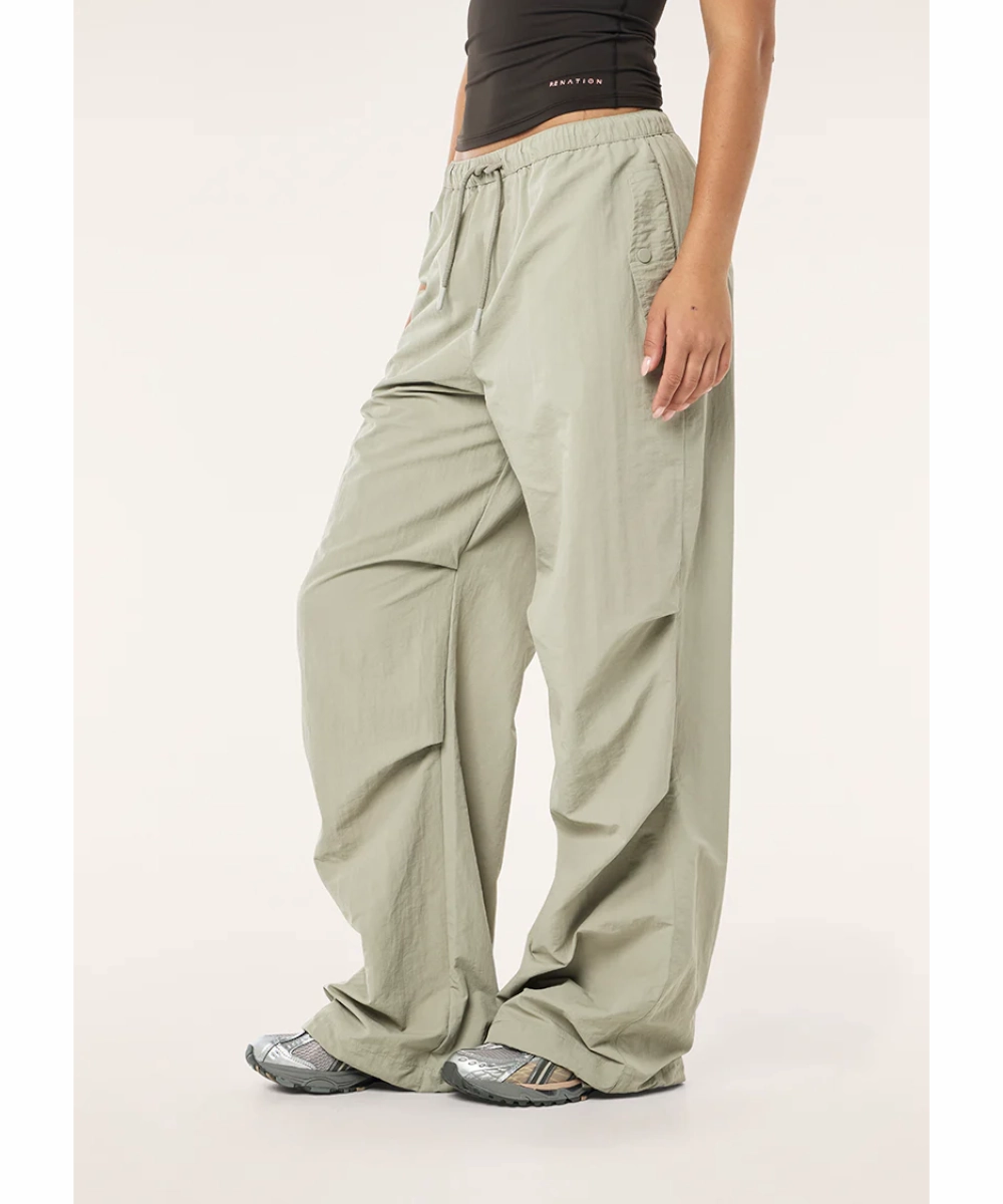 Teacher Chic P.E Nation Discovery Pant (Biscuit)