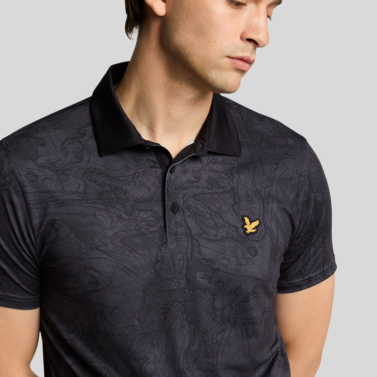 NonChafing Seam Placement Business Travel Lyle & Scott Contour Printed Golf Polo Shirt - Jet Black