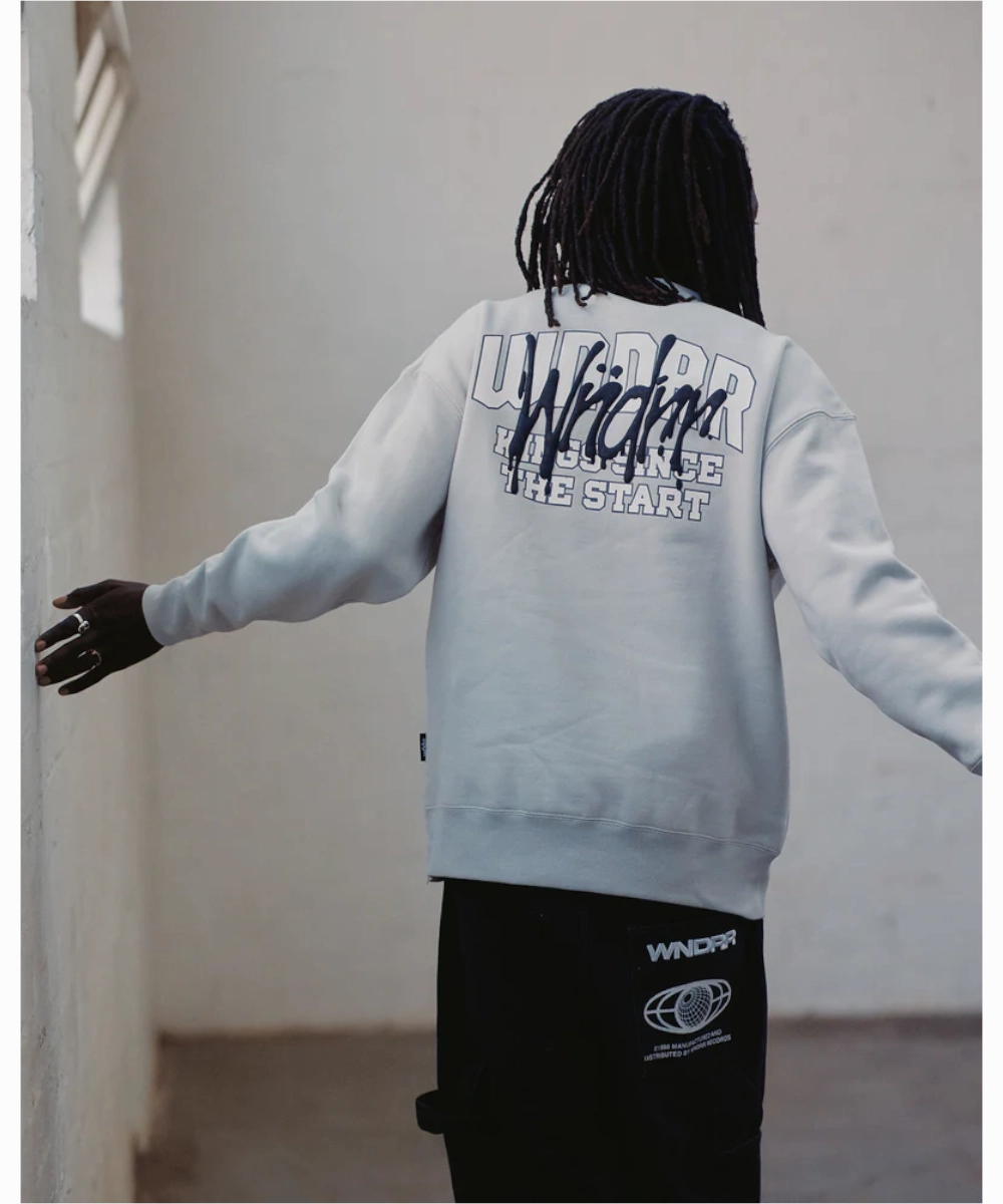Daily Fit AllSeasonWear WNDRR Top Tier Crew Sweat (Oyster)