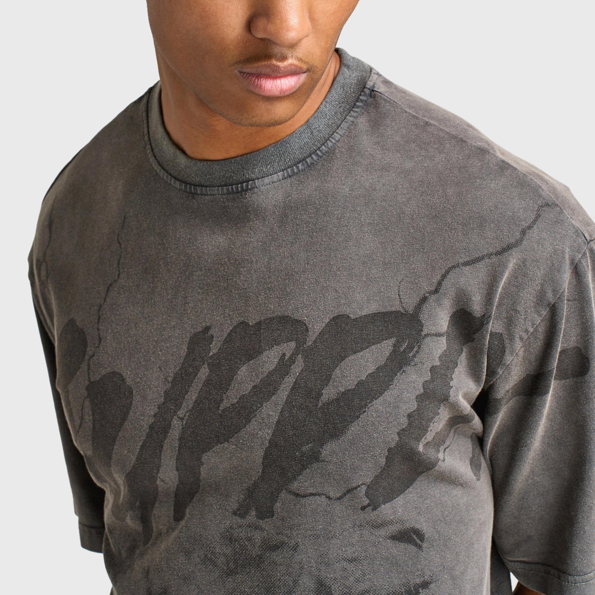Supply & Demand Finish Tee / Black rectangular shape salt water use
