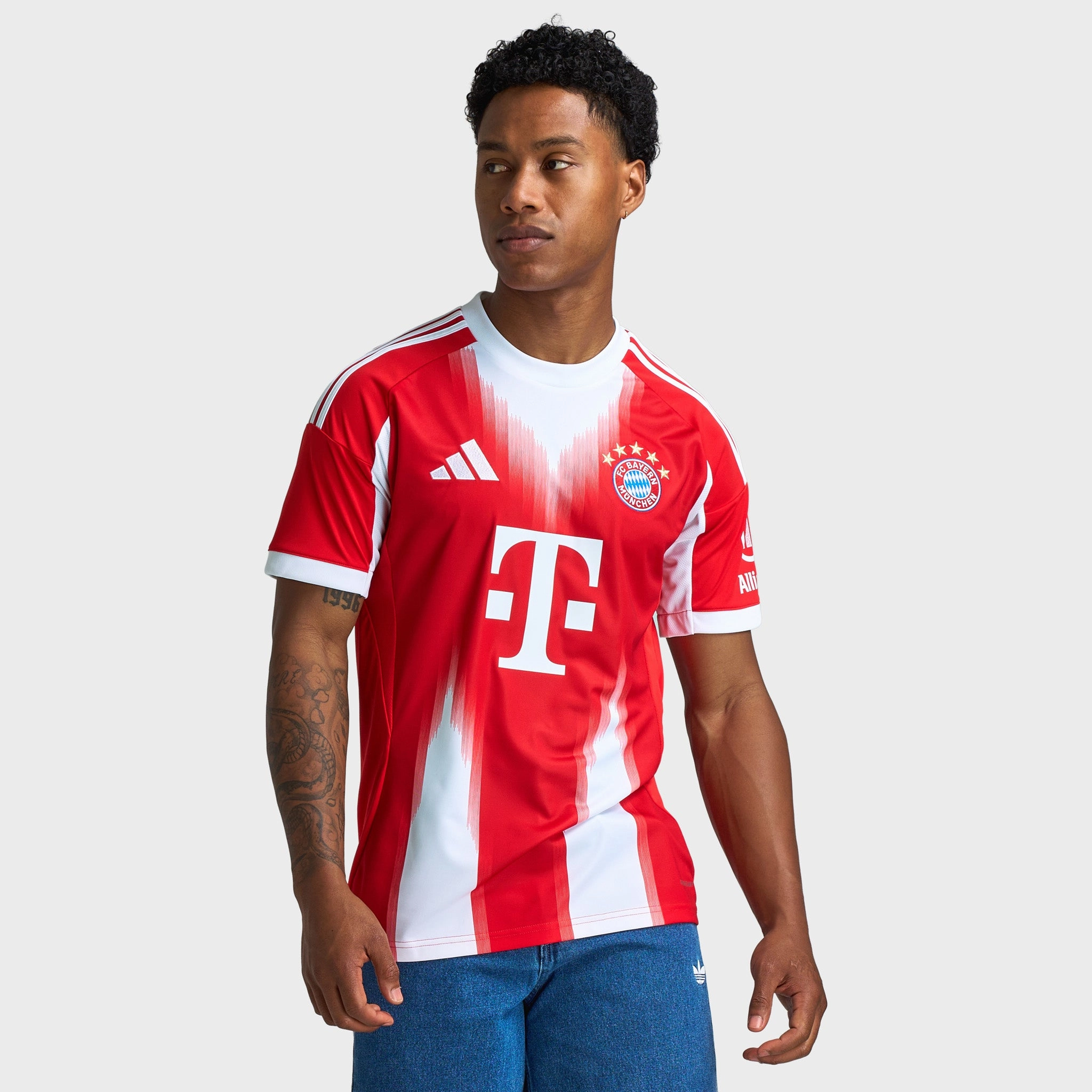 slow - speed movement adidas FC Bayern 25/26 Home Jersey / Red