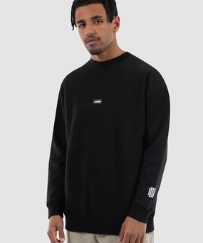 Crown Fit WNDRR Kingsland Crew Sweat (Black)