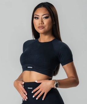 Ultraviolet Protection UNDRGROUND Seamless Crop Top (Washed Out Black)