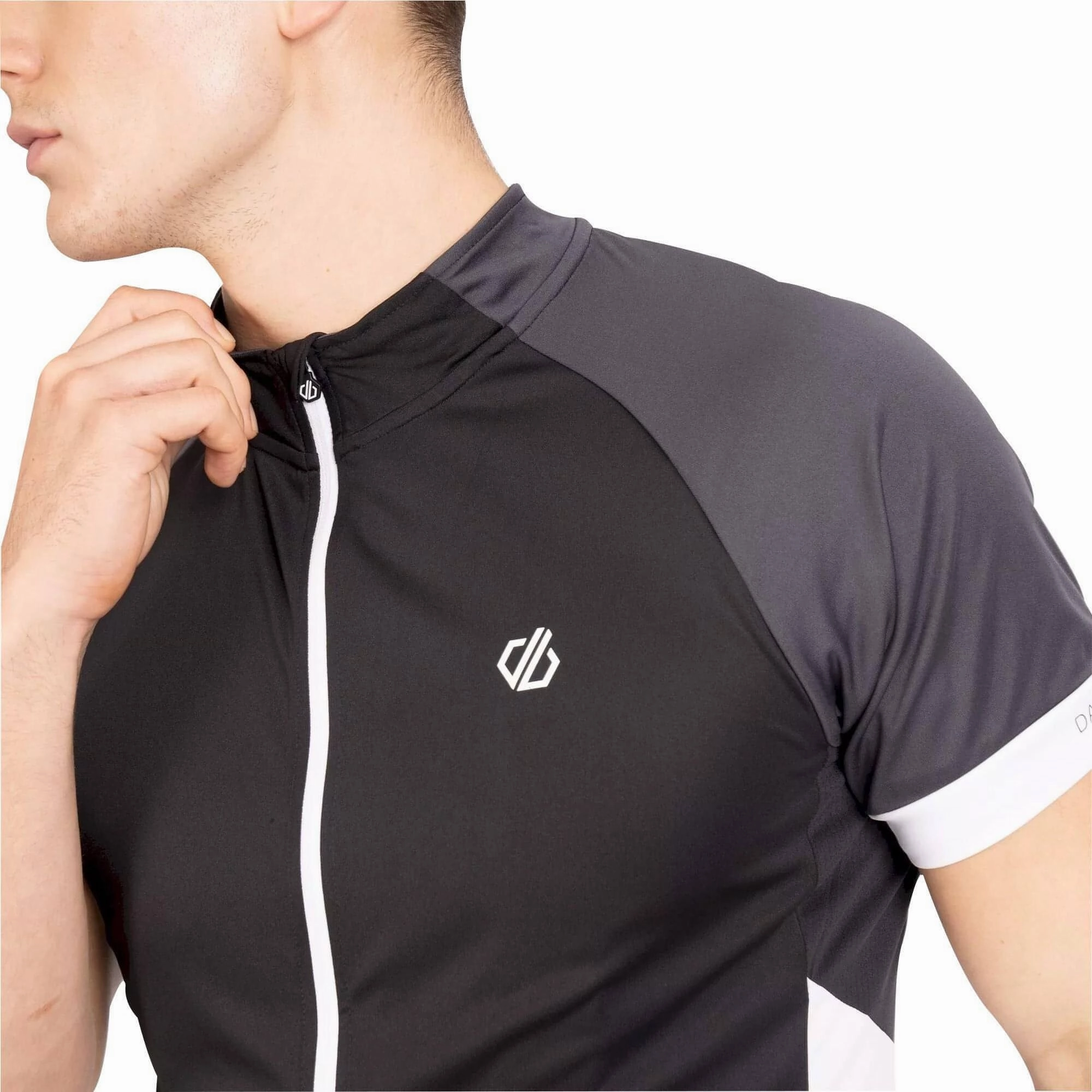good for summer Quick Drying Dare2B Protraction Short Sleeve Mens Cycling Jersey - Black