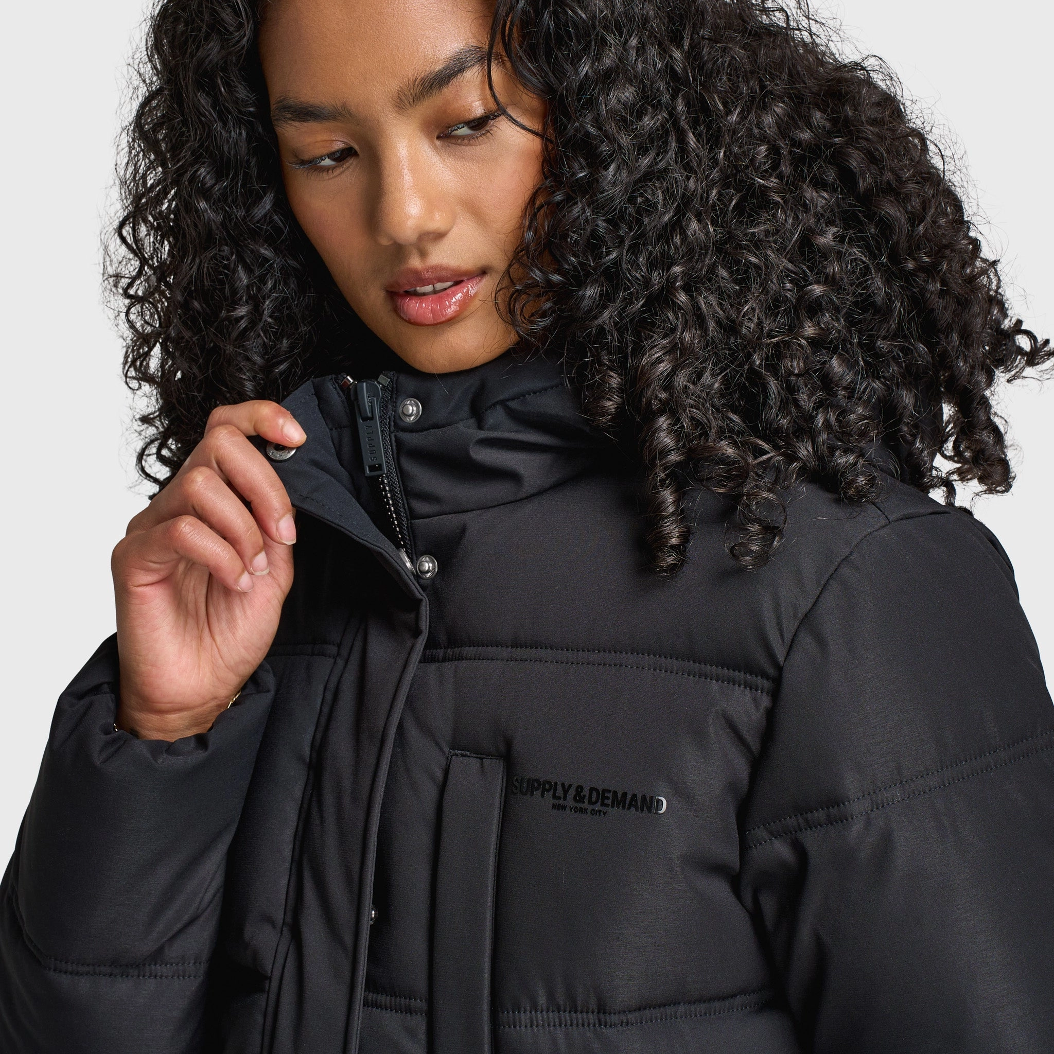 Supply & Demand Women's Auden Jacket / Black Heat Retention Layer Layered Ventilation Panels