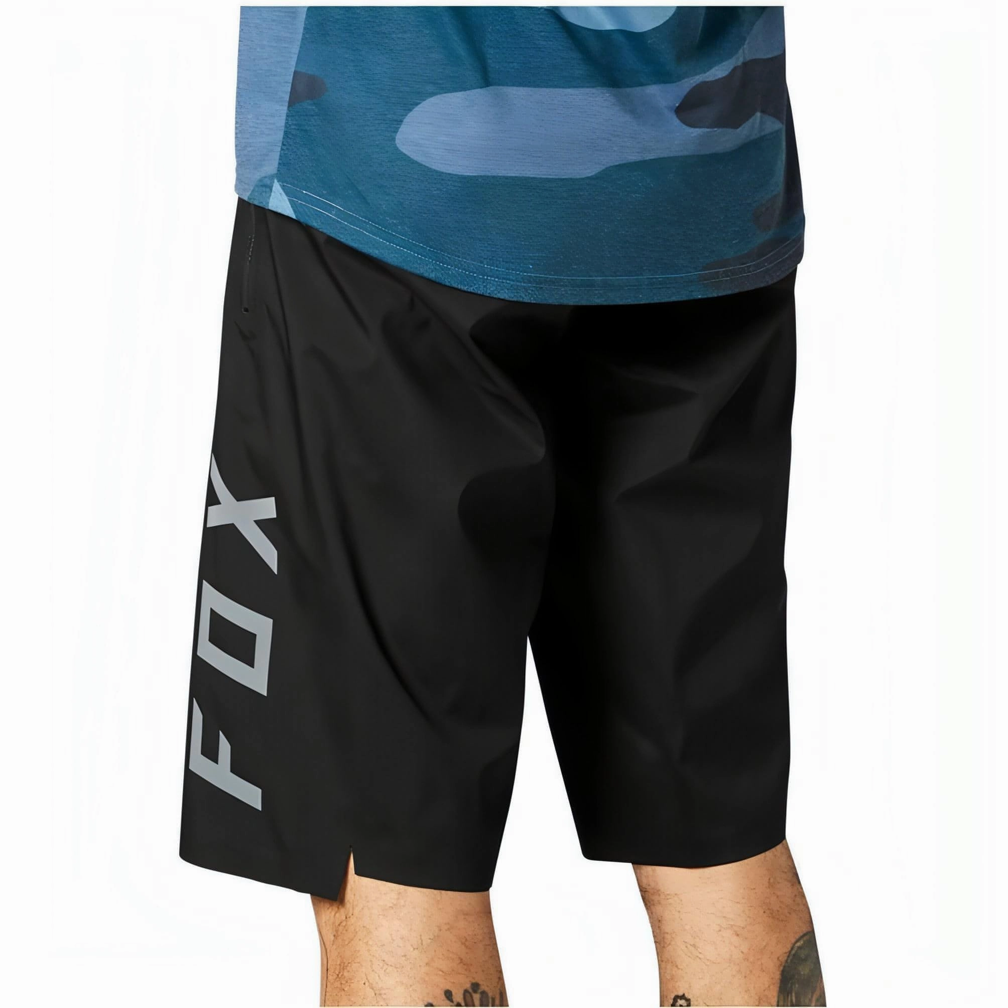 Wrinkle-Free Fox Defend Pro Water Mens Baggy Cycling Shorts - Black